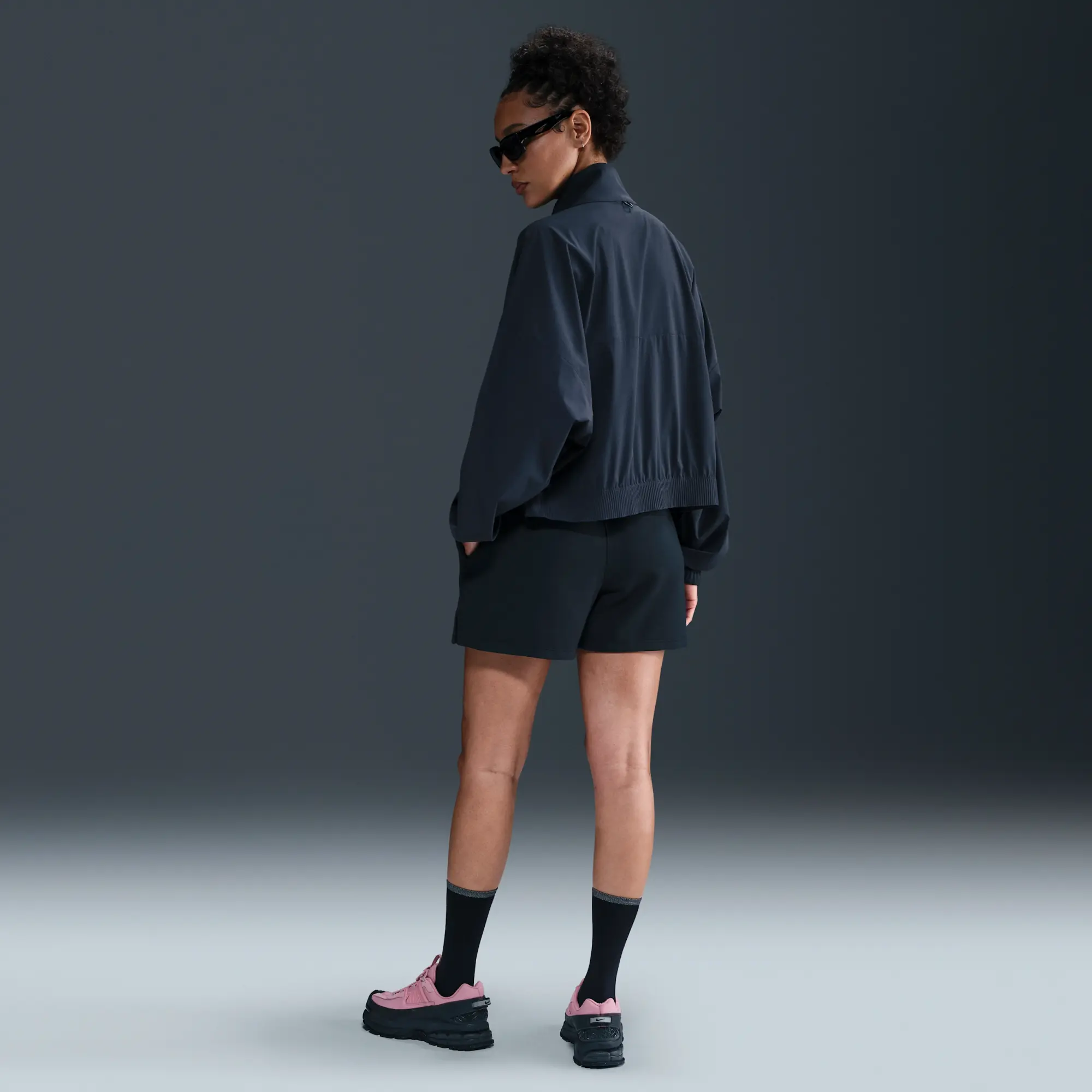 Nike 24.7 ImpossiblySoft Women's Dri-FIT Mid-Rise Loose 10cm (approx.) Shorts - Black - Polyester/Modal/Cotton