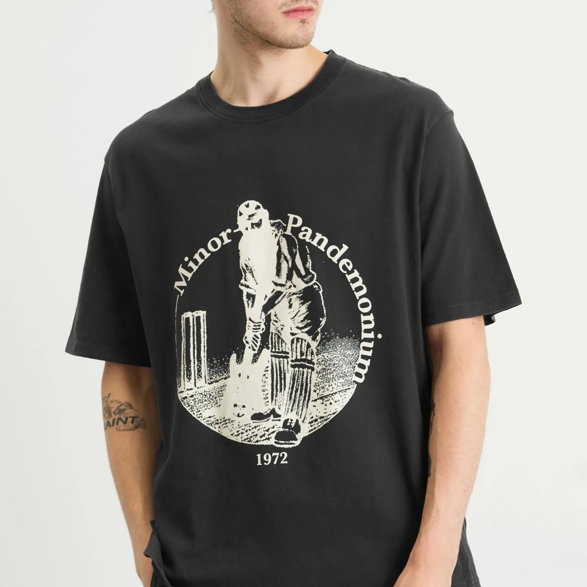 ACMH by Magic Castles Men's Minor Pandemonium World Tour T-Shirt Vintage Black