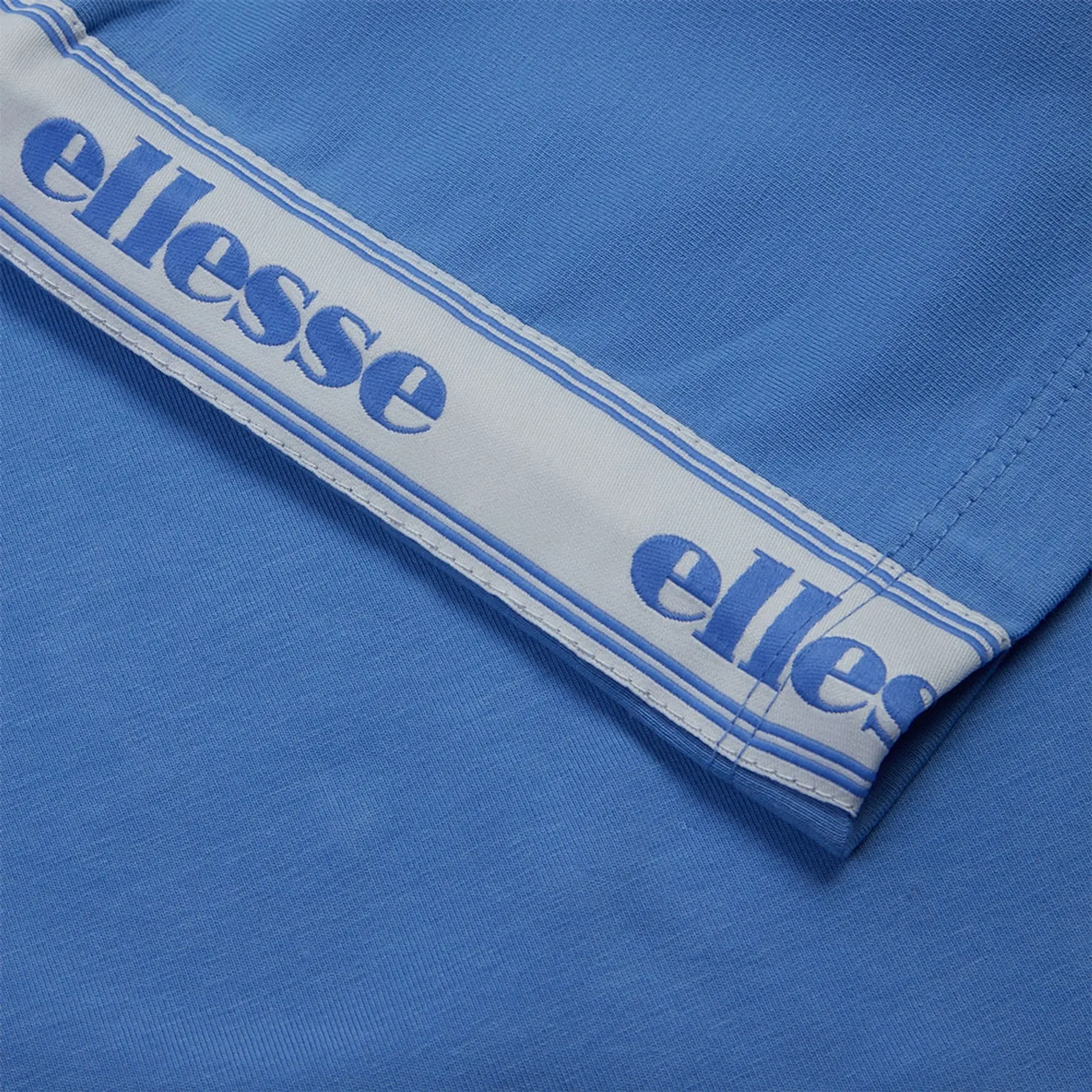 Ellesse La Bota Cropped Short Sleeve T-shirt