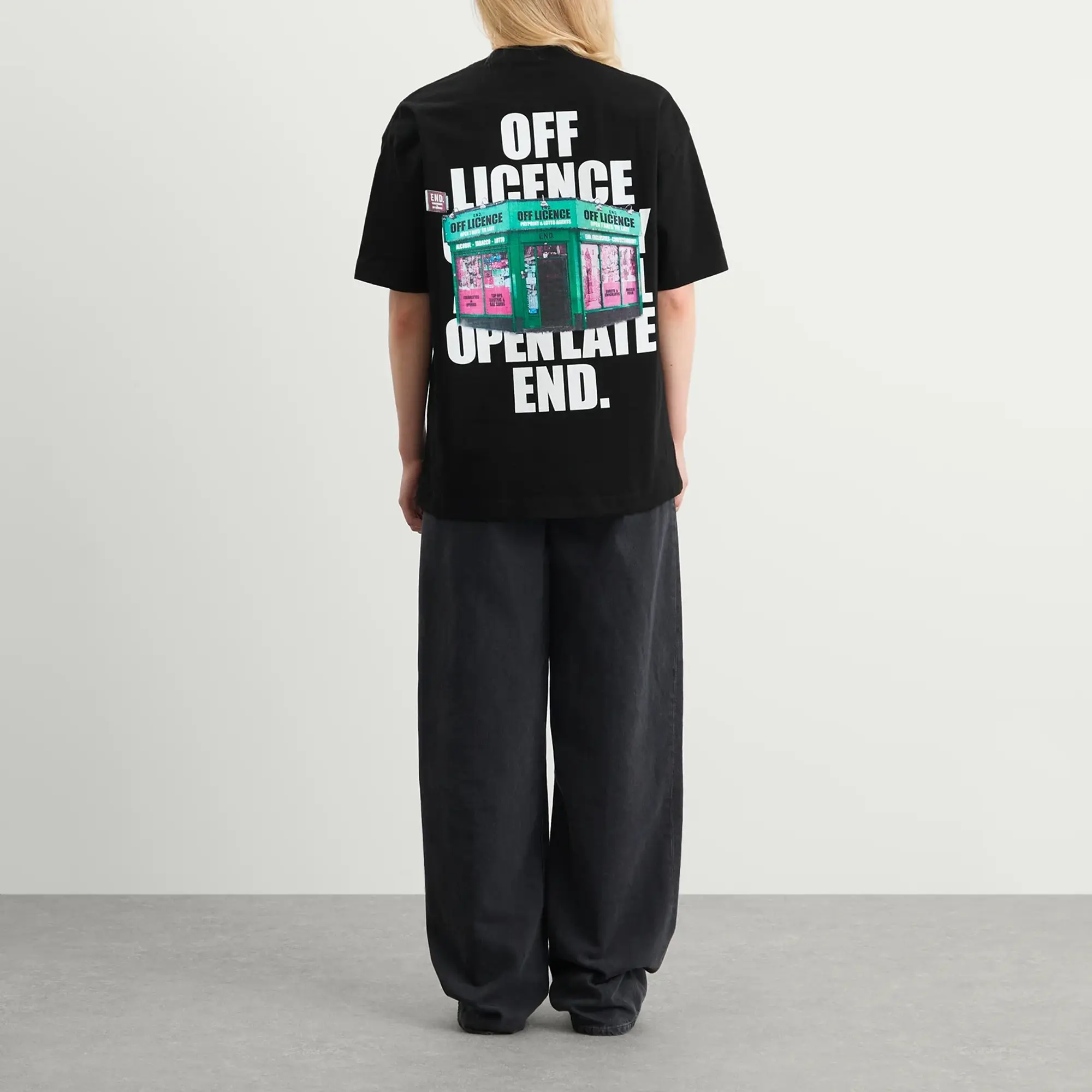 END. Open 'til Late T-Shirt Black
