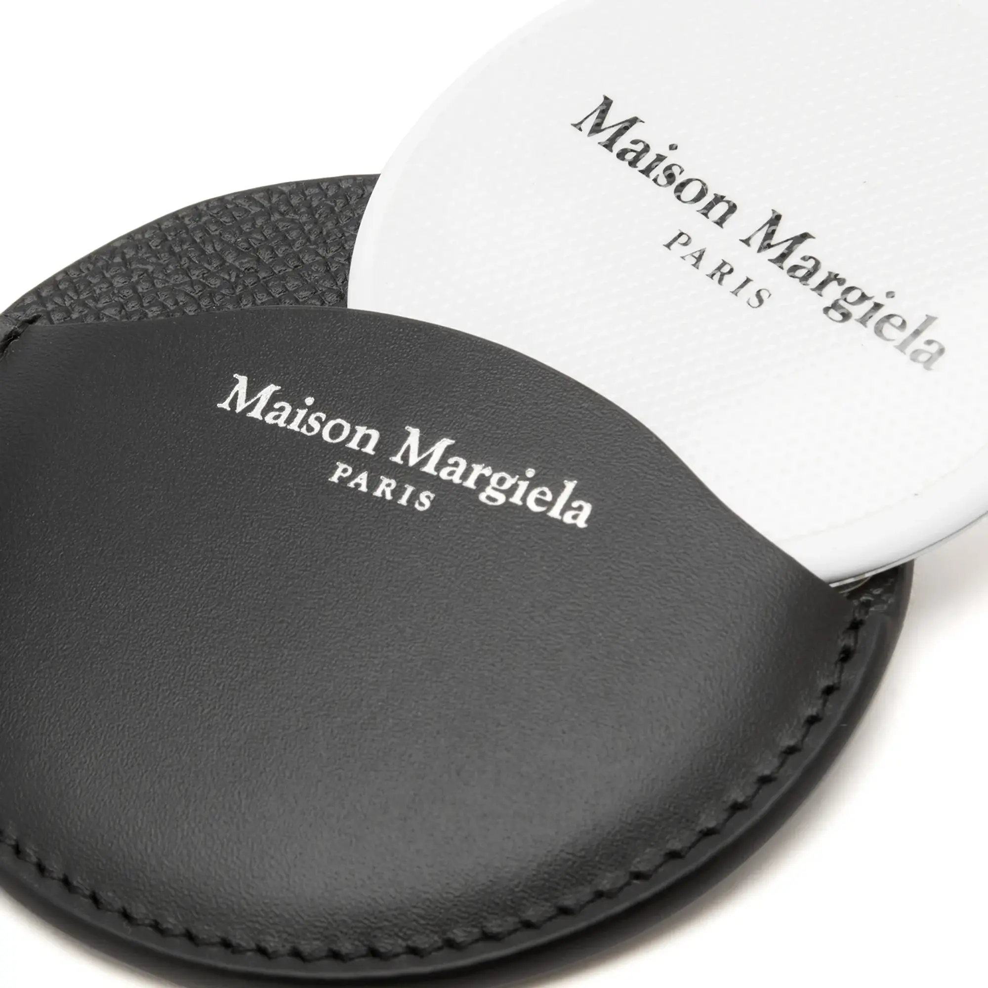 Maison Margiela Women's Circle Keyring Black
