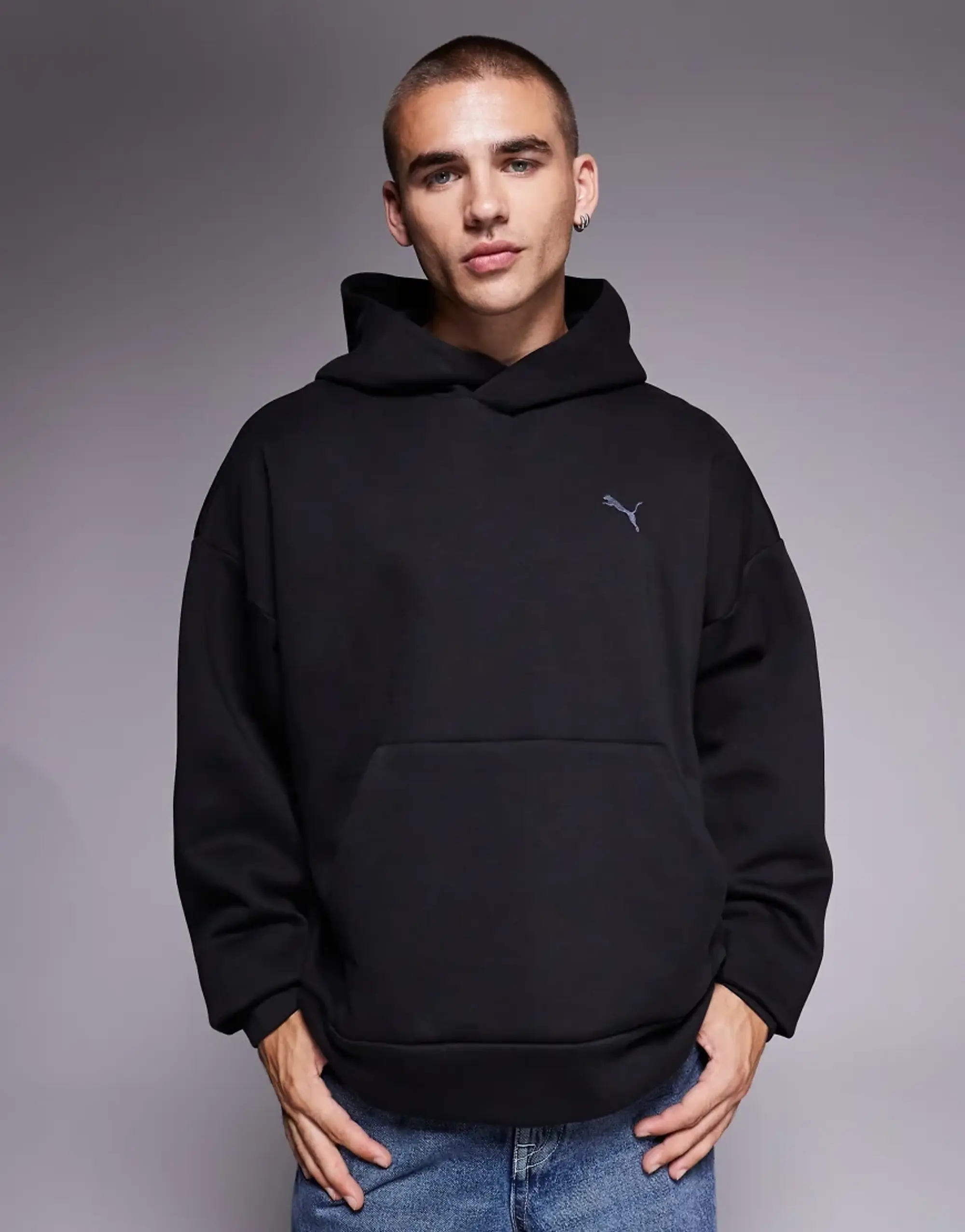 PUMA Wardrobe Ess Boxy Hoodie Men, Black