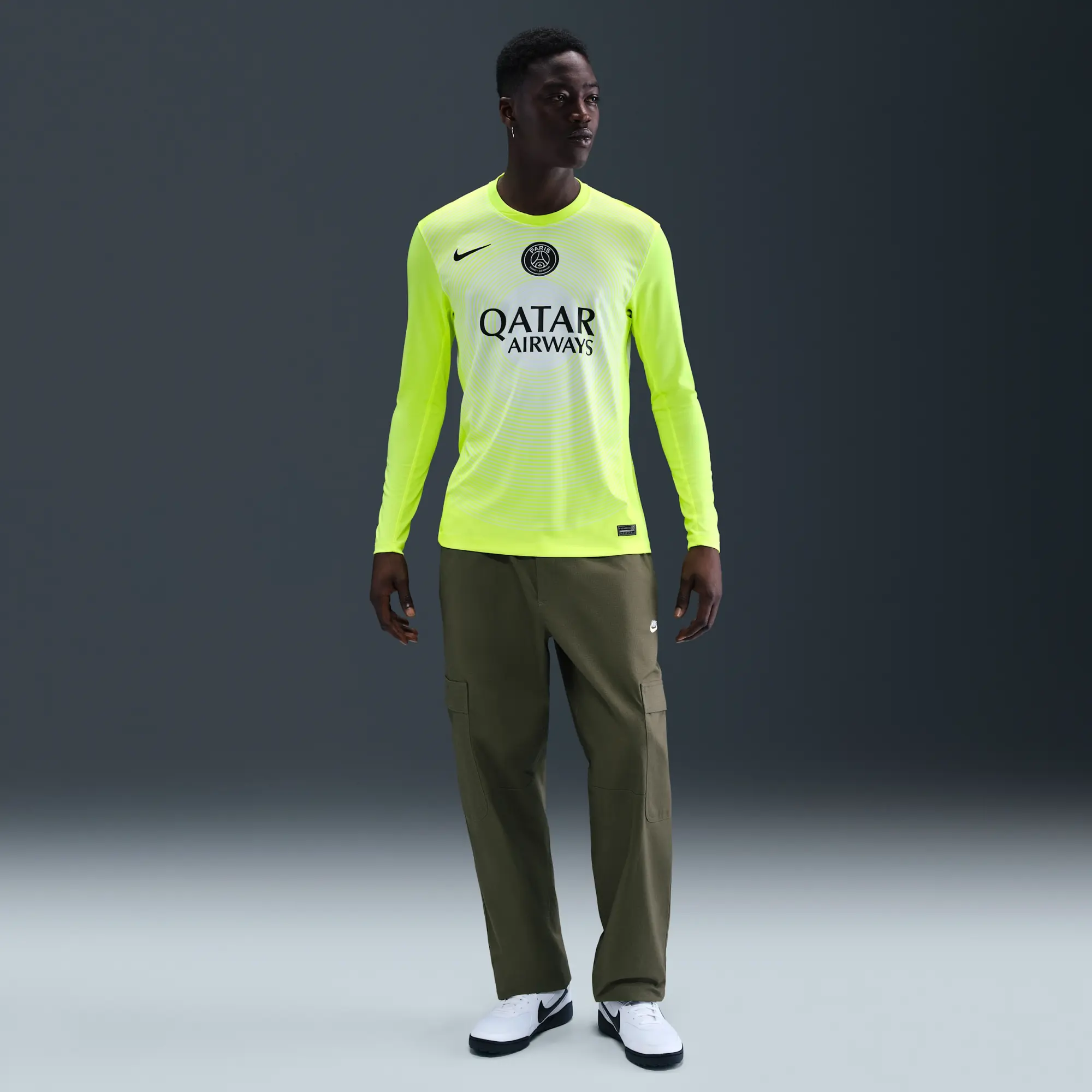 Paris Saint-Germain 2025/26 Stadium Goalkeeper Third Men's Nike Dri-FIT Football Replica Shirt - Yellow - Polyester