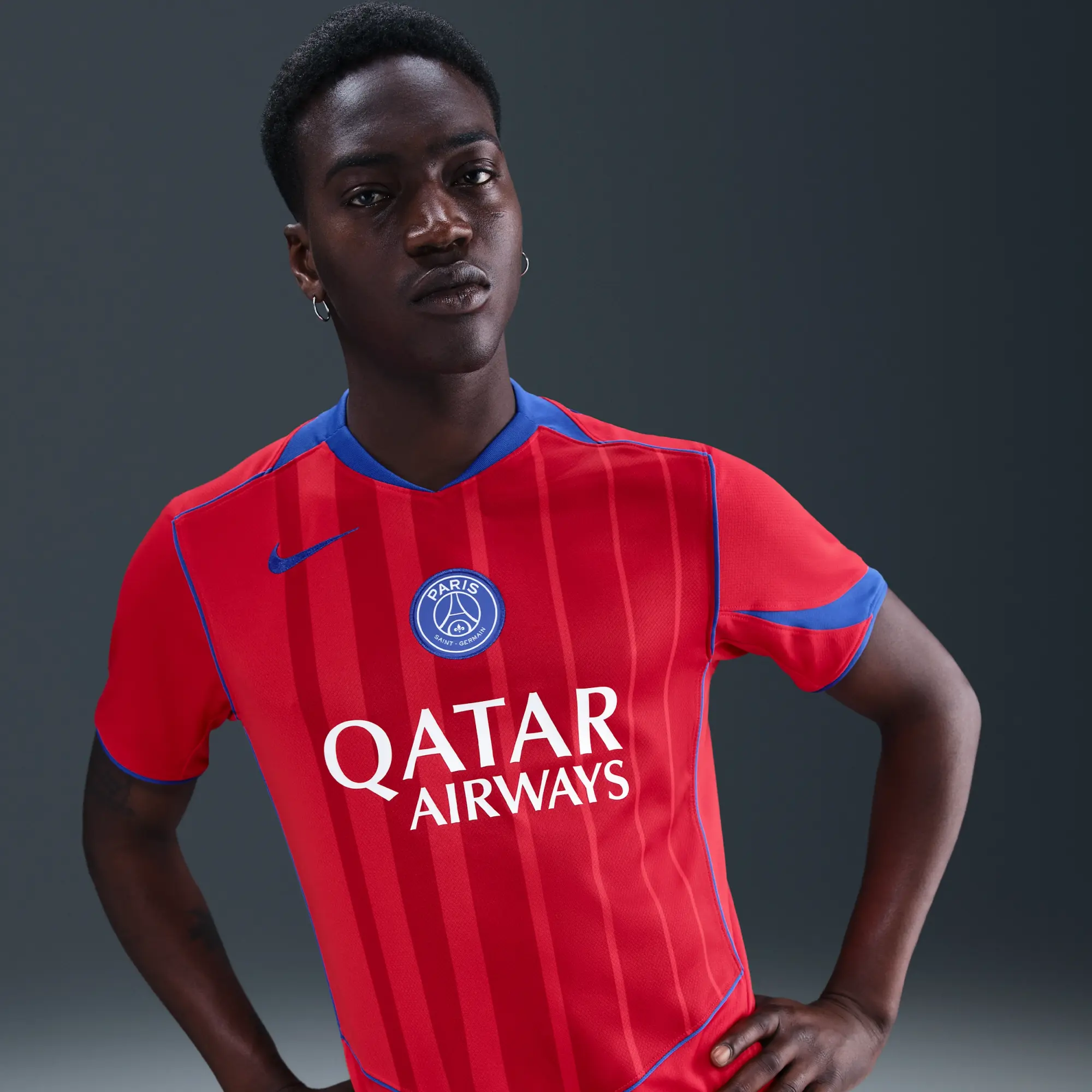 Paris Saint-Germain 2025/26 Stadium Third Men's Nike Dri-FIT Total 90 Football Replica Shirt - Red - Polyester
