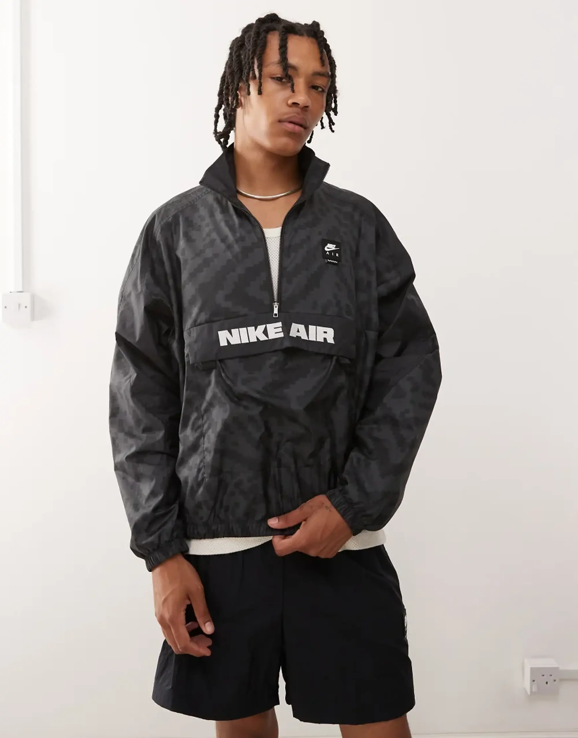 Nike Air Woven Half Zip Jacket In Black