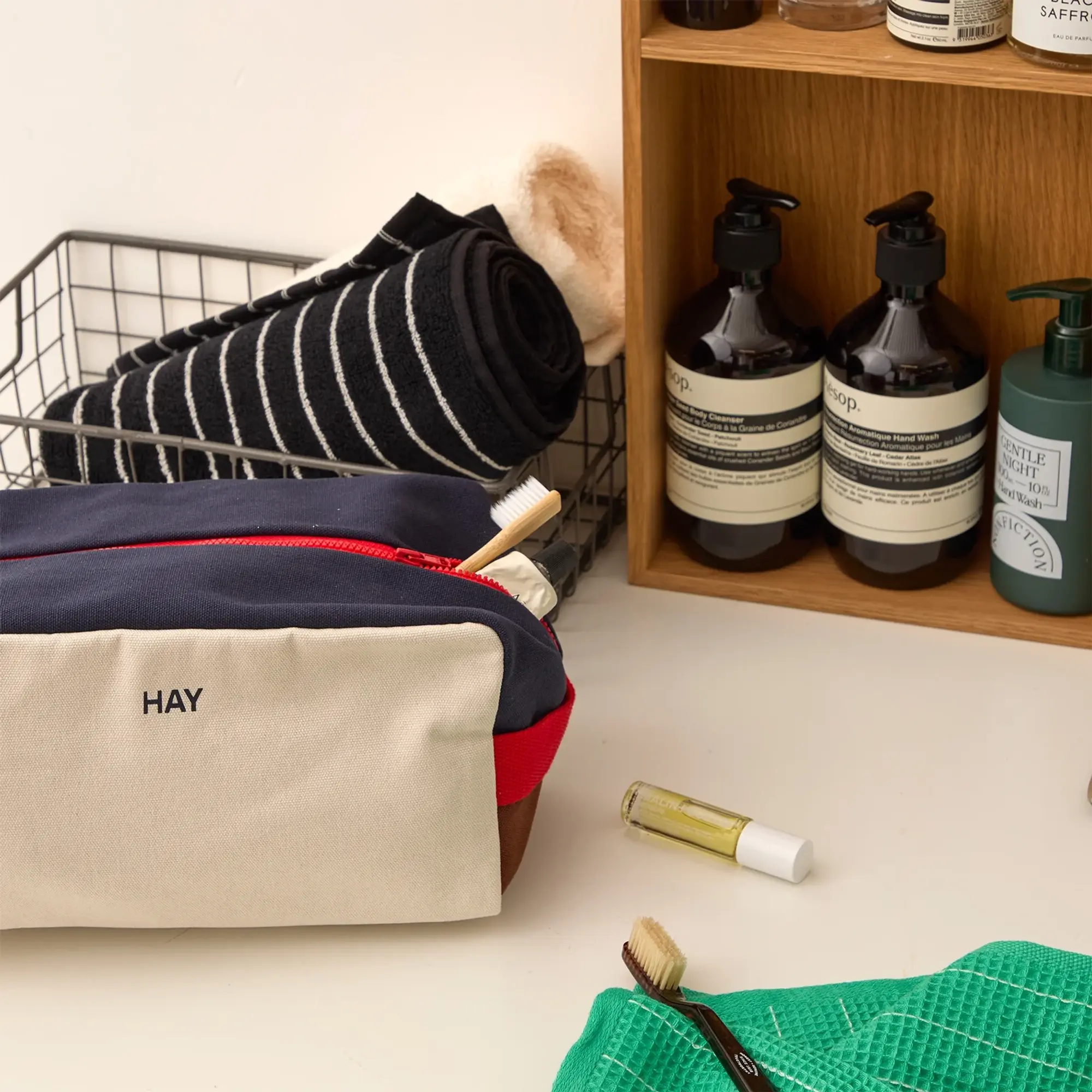HAY Multi Wash Bag Cream Multi