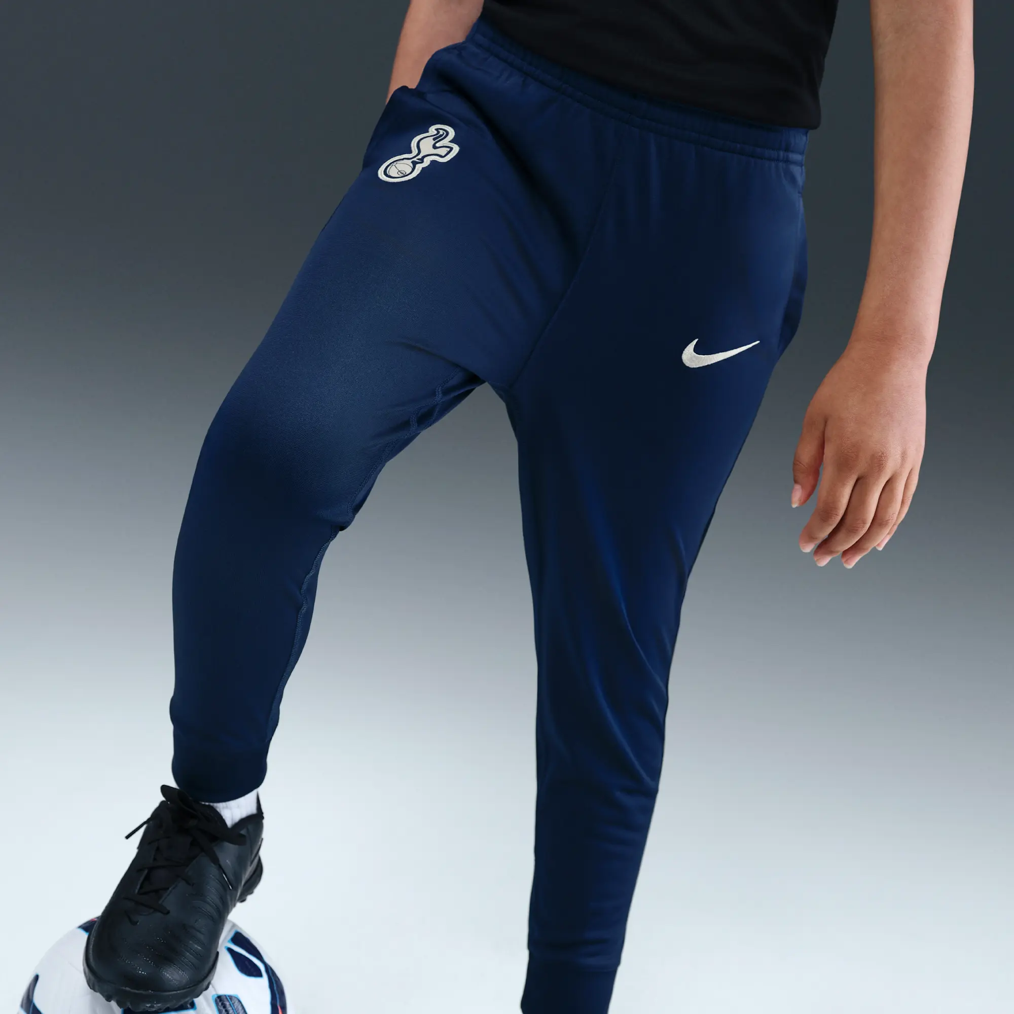 Tottenham Hotspur Strike Younger Kids' Nike Dri-FIT Football Knit Tracksuit - Grey - Polyester
