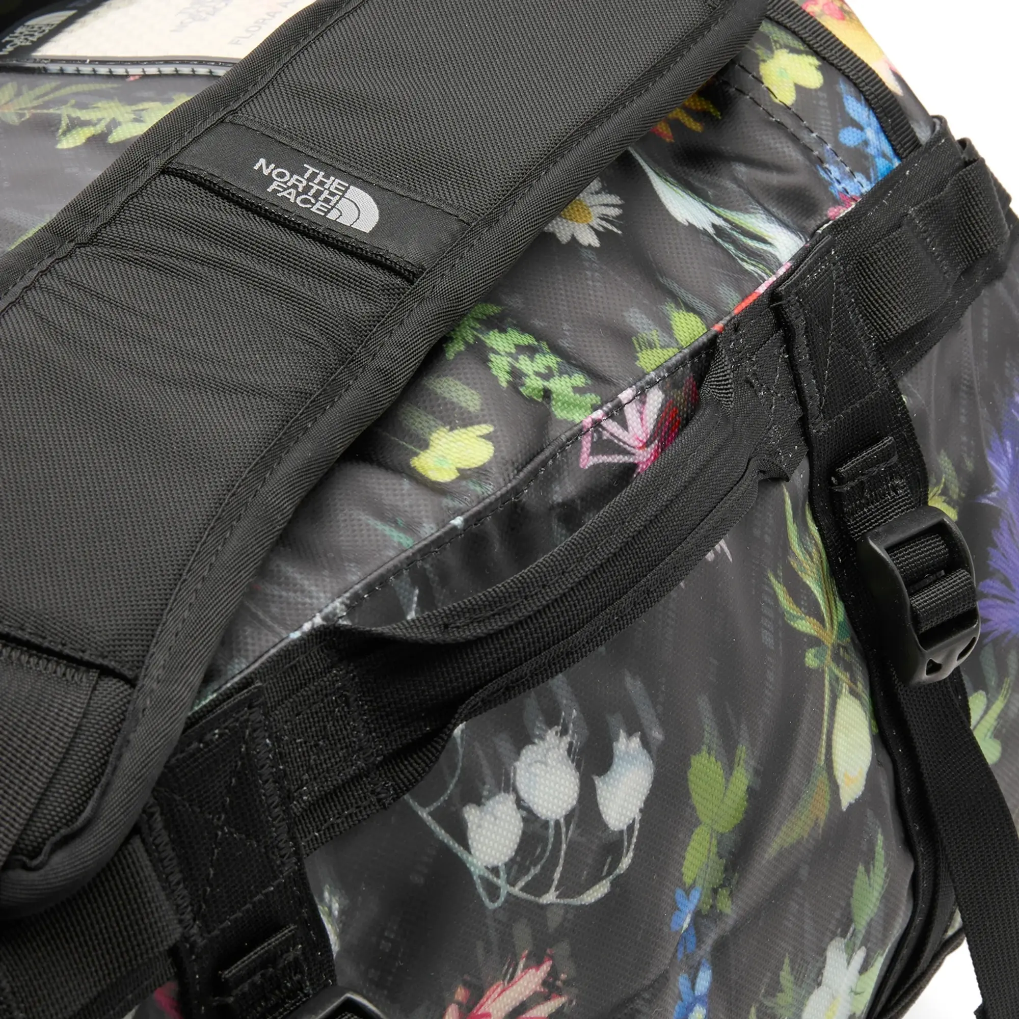 The North Face Men's Base Camp Duffel - S Tnf Black/Alpine Floral