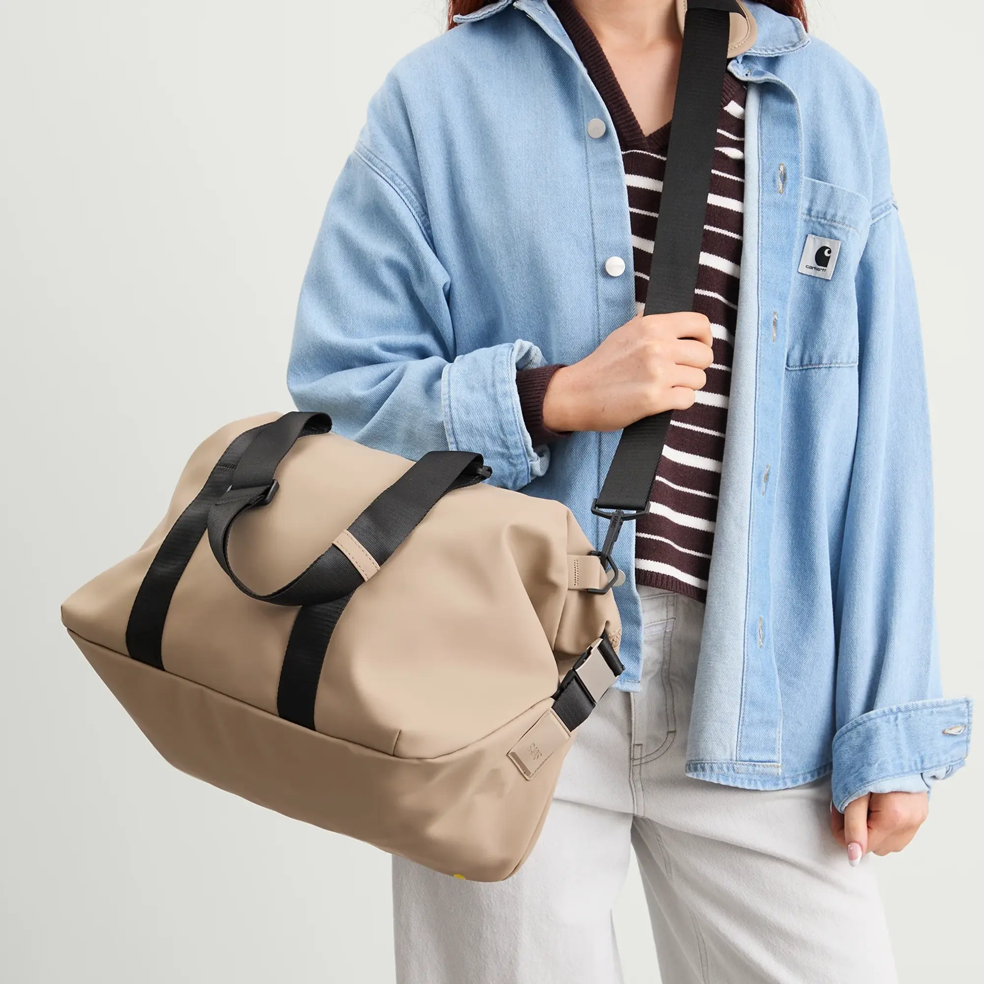 RAINS Valera Weekend Bag Small Beige