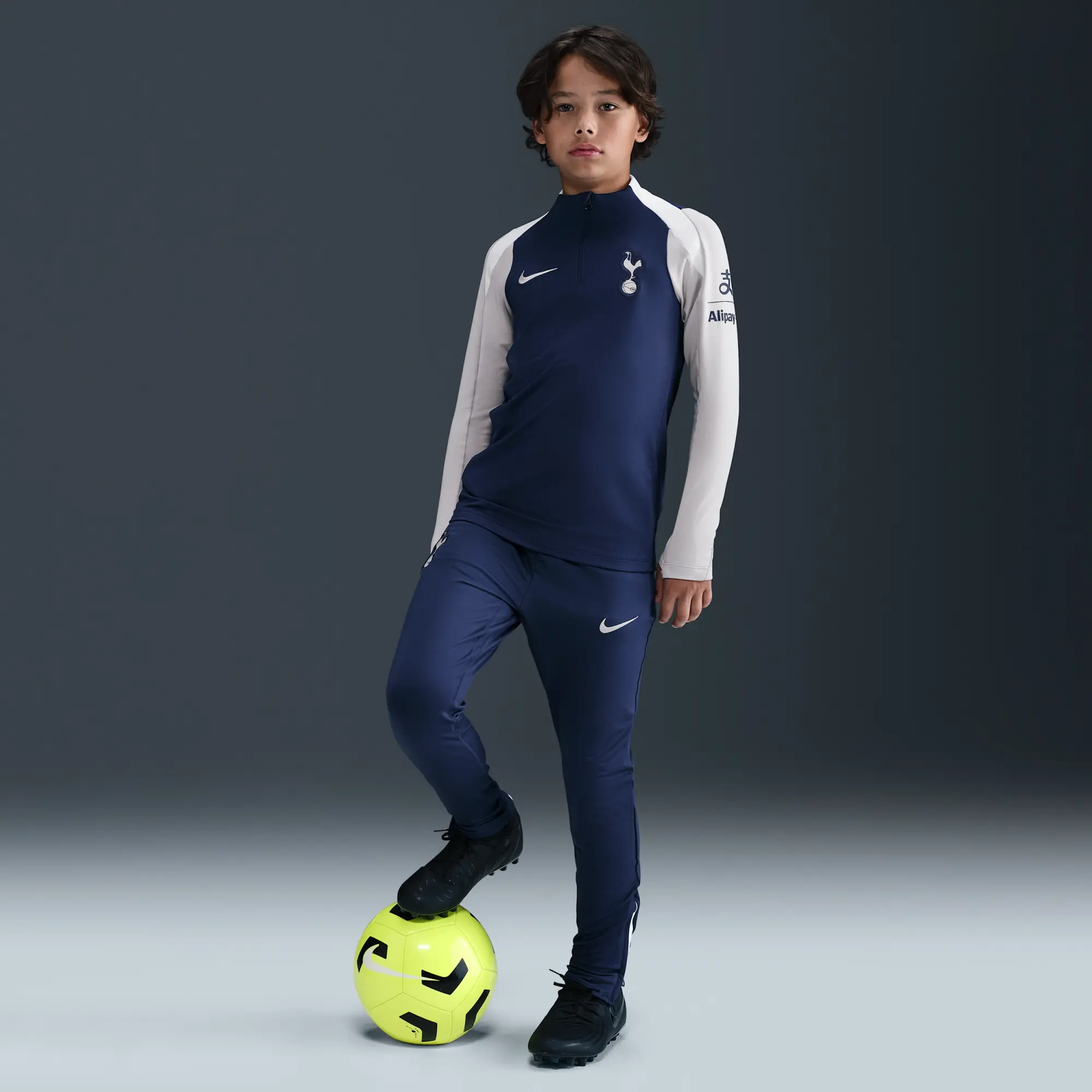 Tottenham Hotspur Strike Older Kids' Nike Dri-FIT Football Knit Pants - Blue - Polyester/Elastane