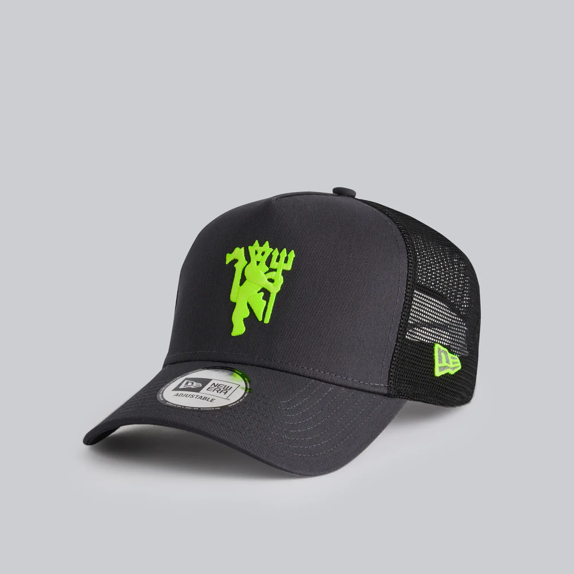Manchester United x New Era Neon Devil Trucker Cap Grey