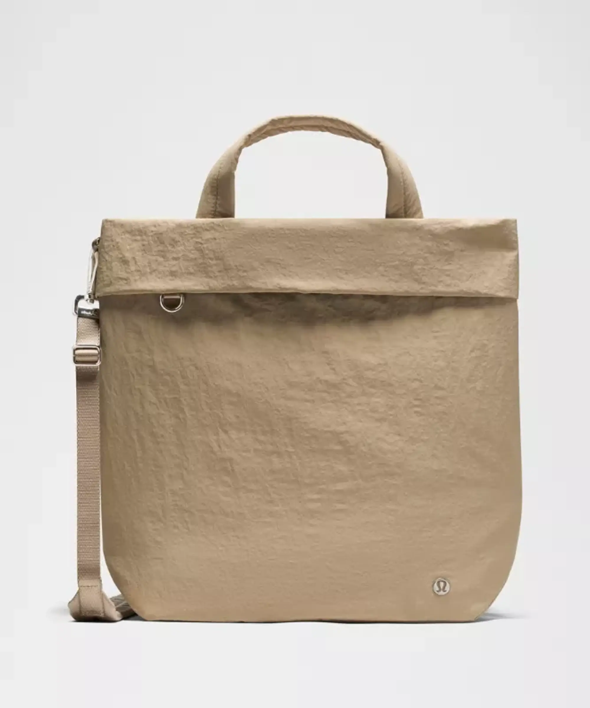 lululemon – On My Level Tote Bag 20L – Color Brown