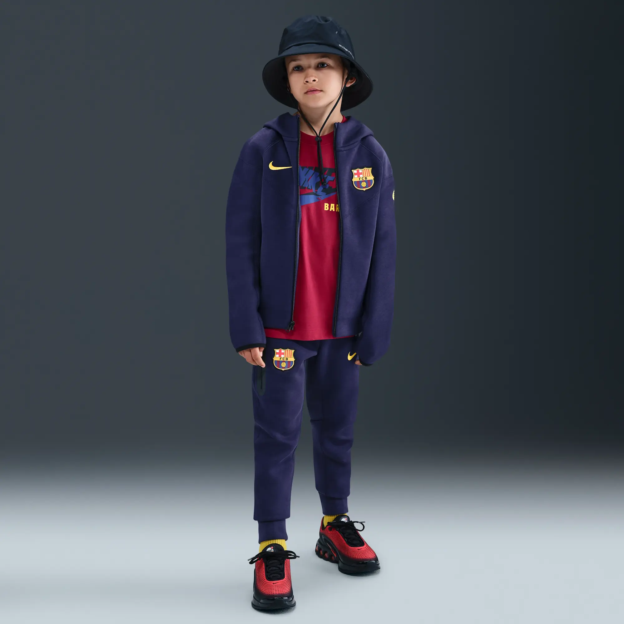 F.C. Barcelona Tech Older Kids' (Boys') Nike Football Fleece Pants - Purple - Cotton/Polyester