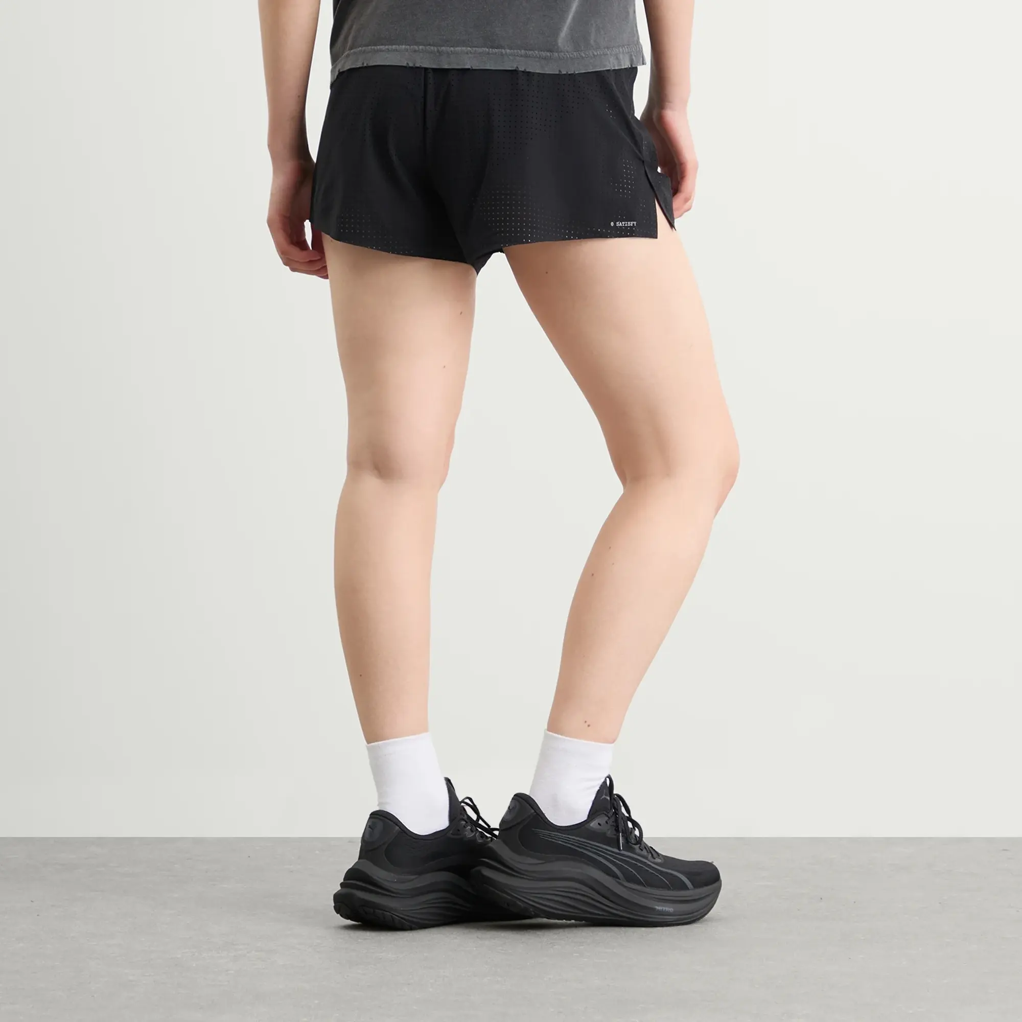 Satisfy Women's Space-O 2.5" Shorts Black