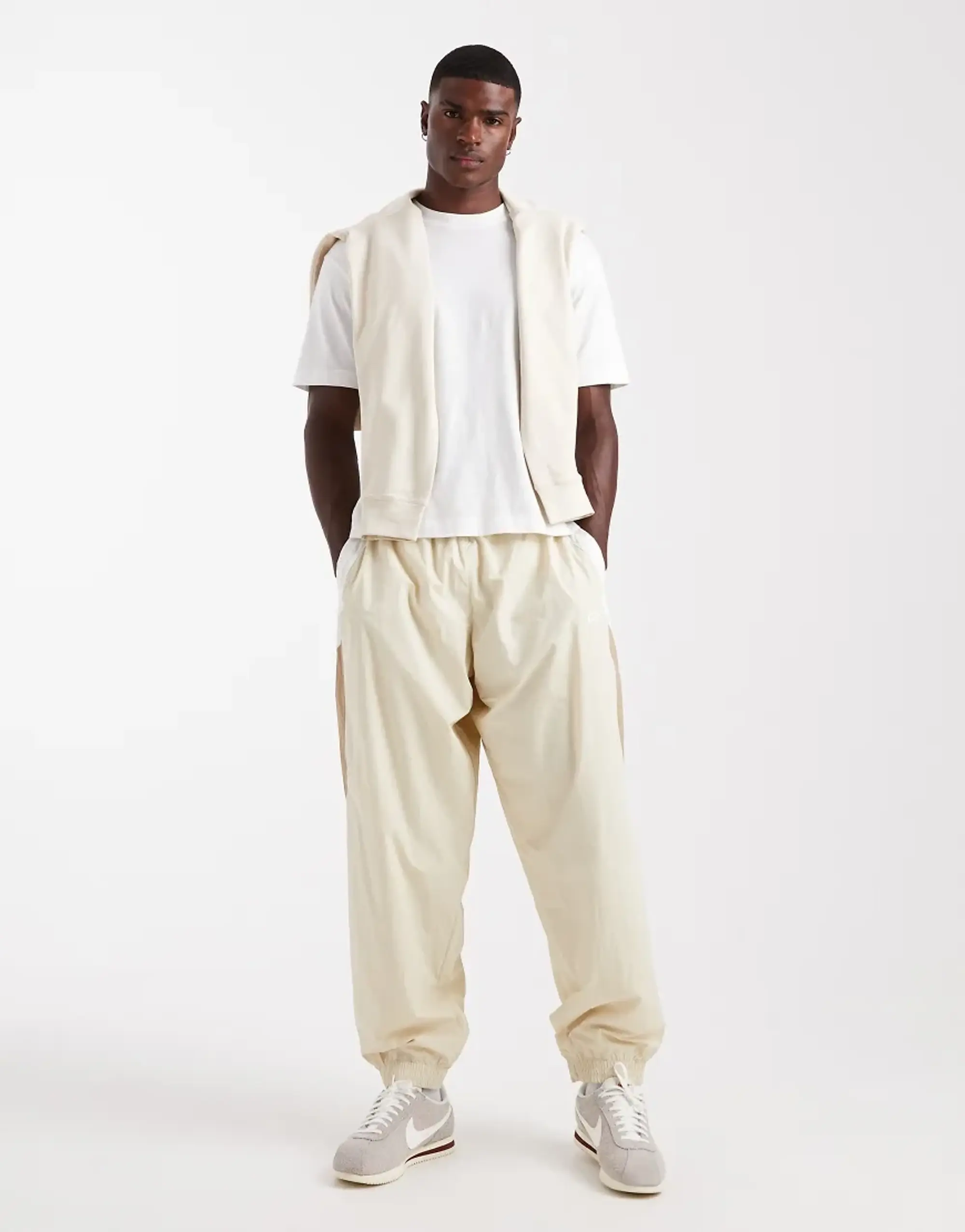 Nike Club Woven Tracksuit Bottoms In Beige-Green