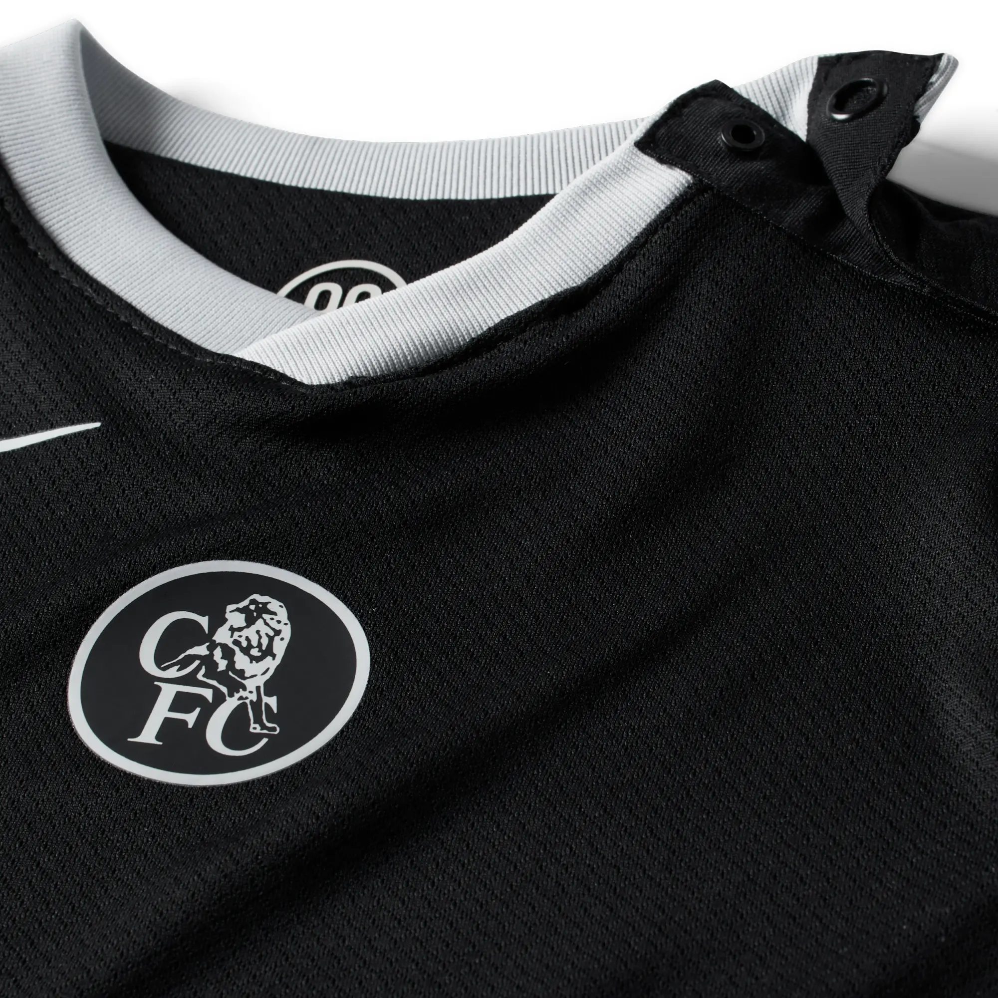 Chelsea F.C. 2025/26 Stadium Third Baby/Toddler Nike Total 90 Football Replica 3-Piece Kit - Black - Polyester