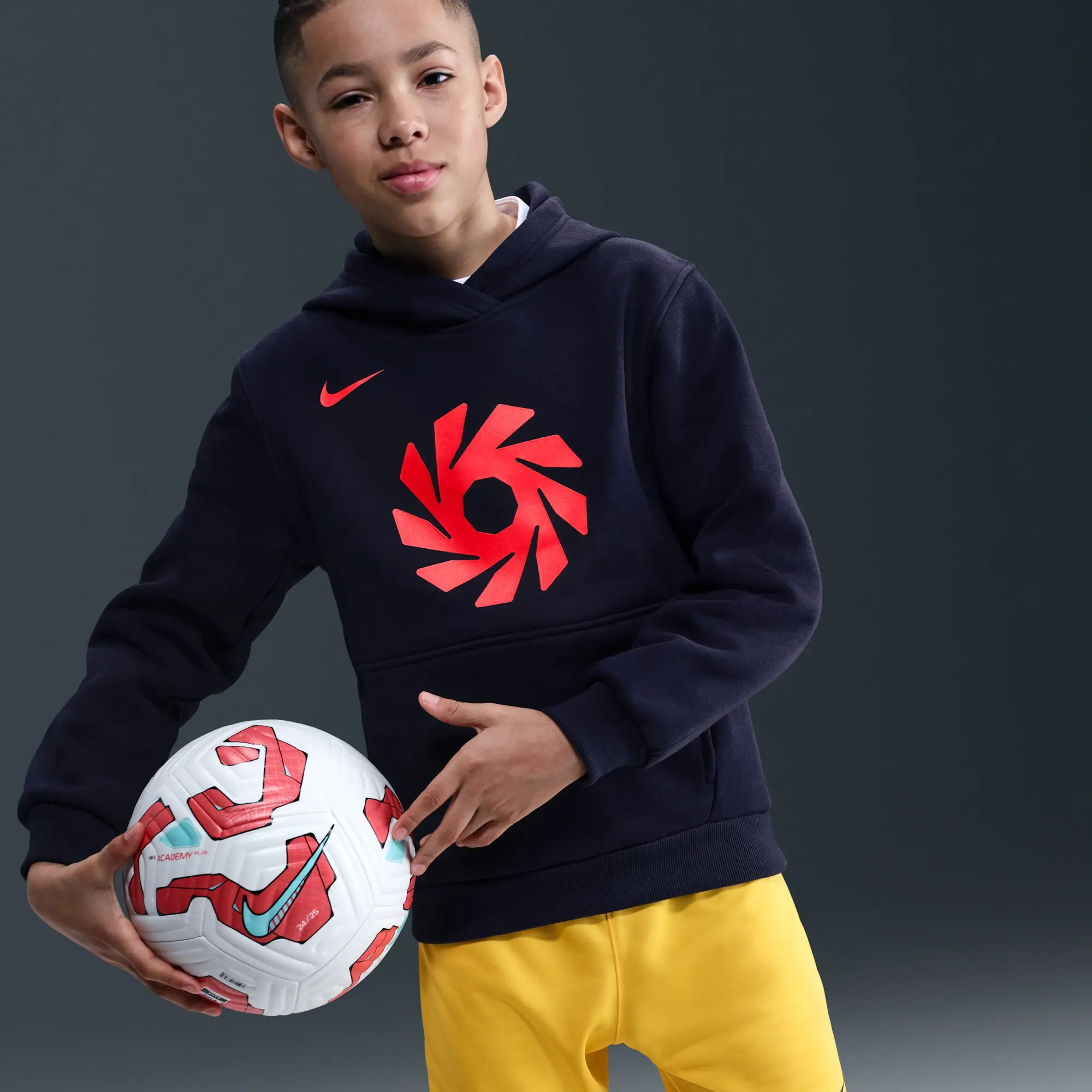 Nike Erling Haaland Club Fleece Older Kids' Football Hoodie - Blue - Cotton/Polyester