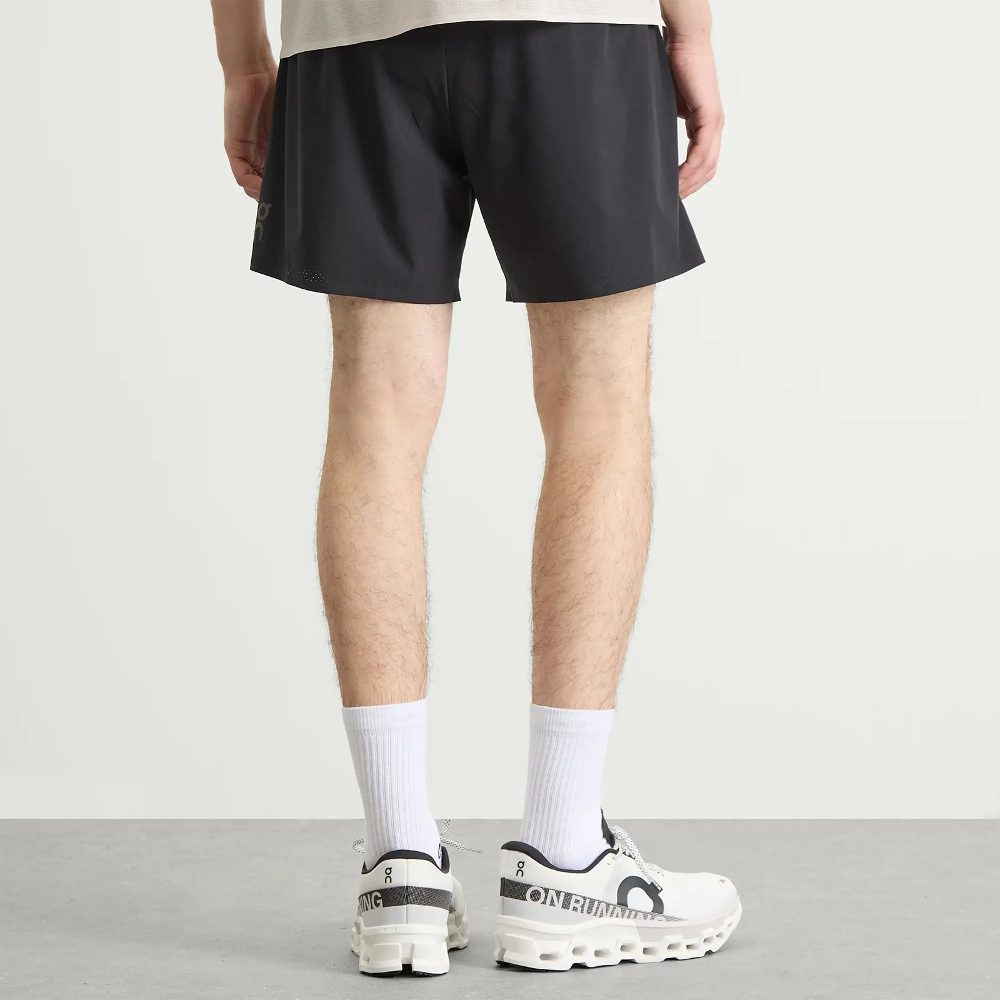 ON Men's 5" Performance Shorts Black