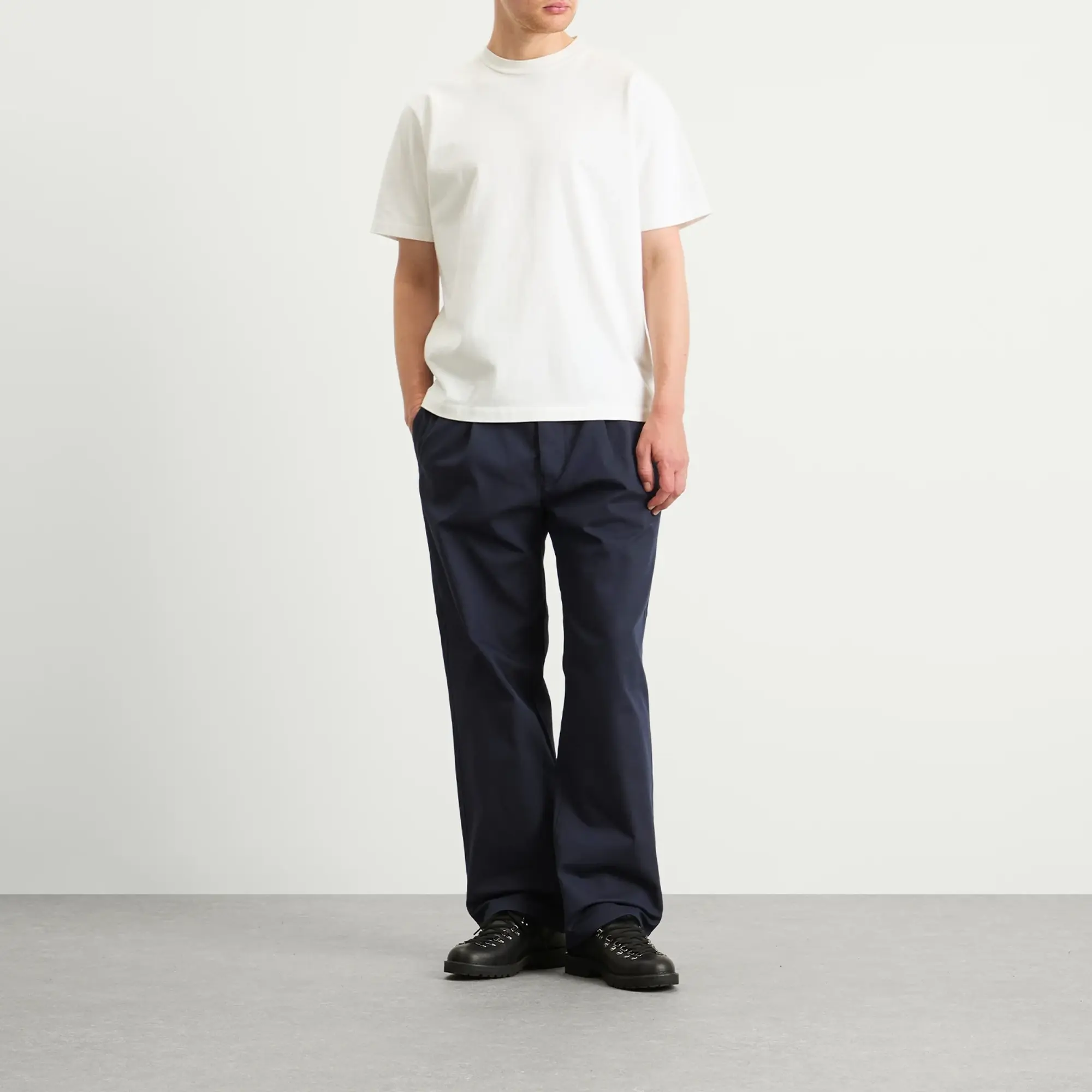 Stone Island Men's Marina Stretch Gabardine Pleated Trousers Navy Blue