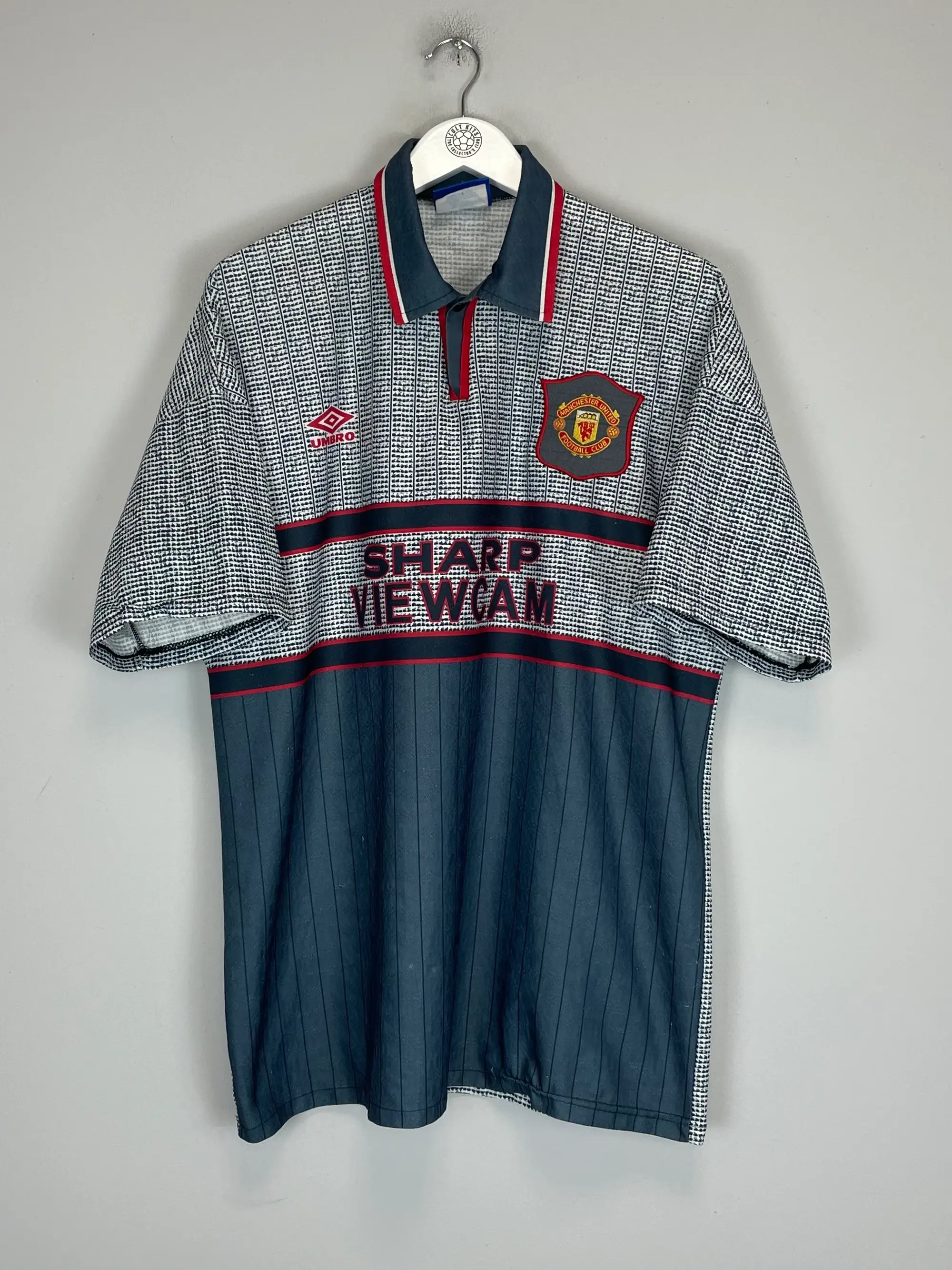 1995/96 MANCHESTER UNITED CANTONA #7 AWAY SHIRT (XL) UMBRO | CULT KITS