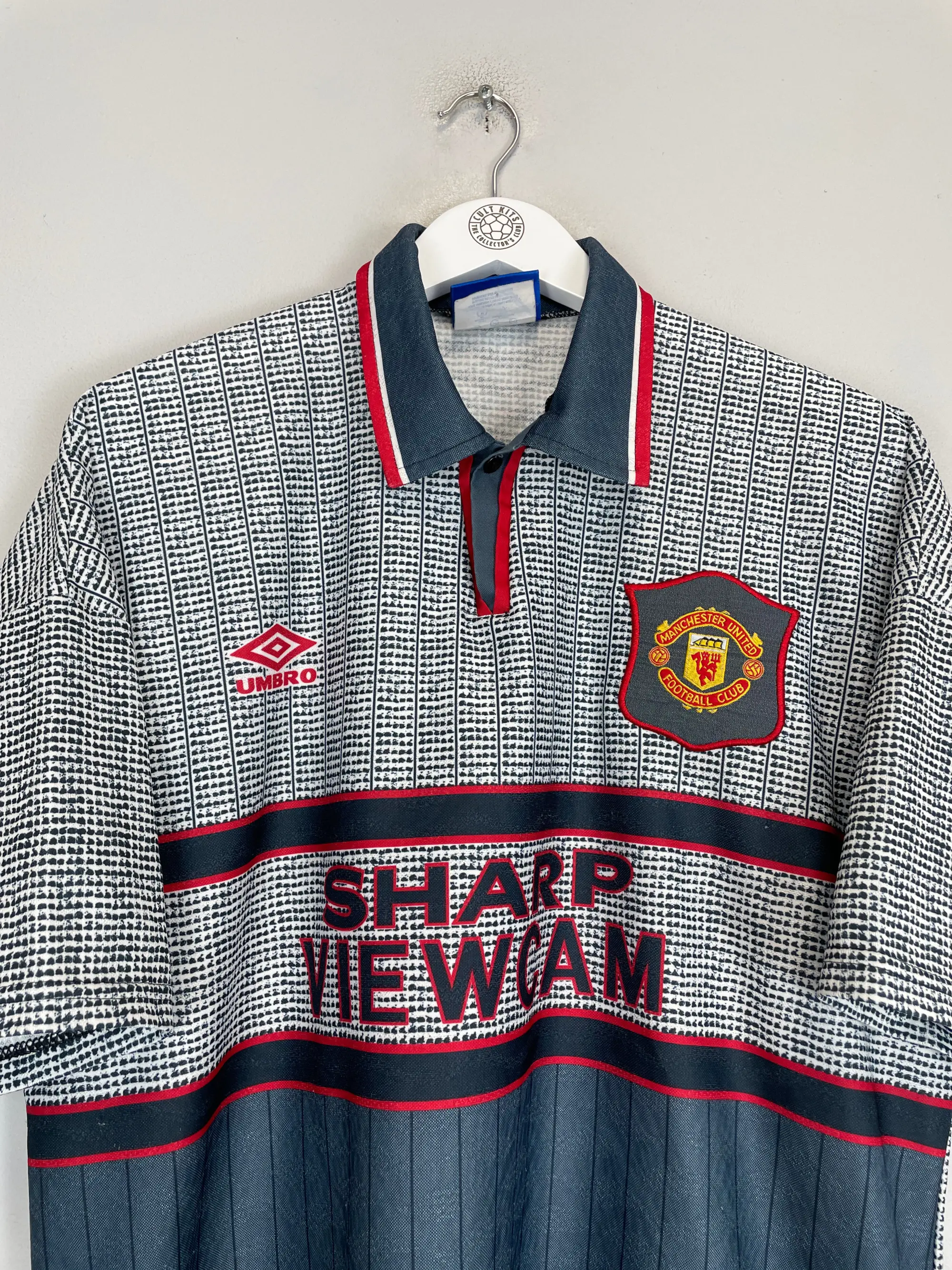 1995/96 MANCHESTER UNITED CANTONA #7 AWAY SHIRT (XL) UMBRO | CULT KITS