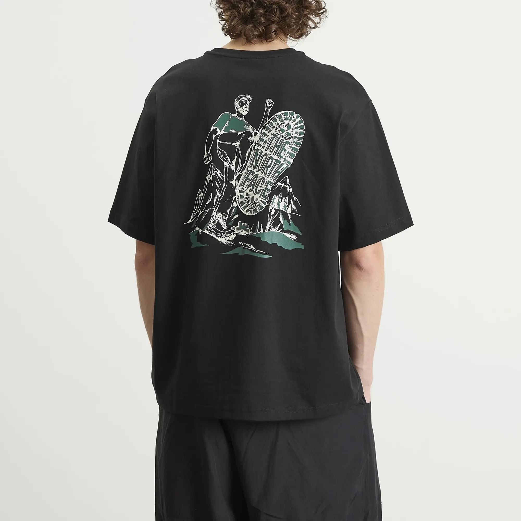 The North Face Men's HKE Backpack Relaxed T-Shirt Tnf Black