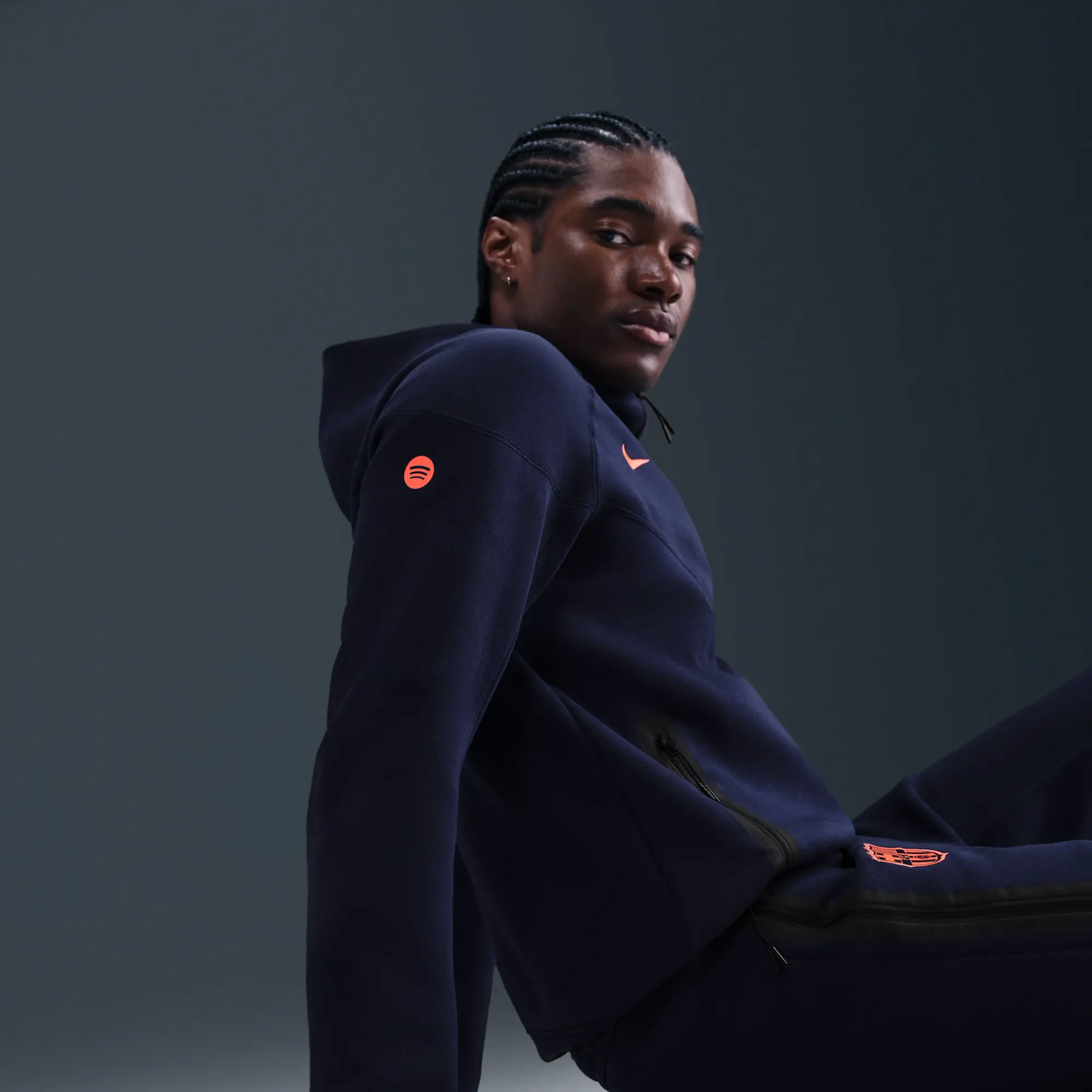 F.C. Barcelona Tech Windrunner Men's Nike Total 90 Football Fleece Hoodie - Blue - Cotton/Polyester