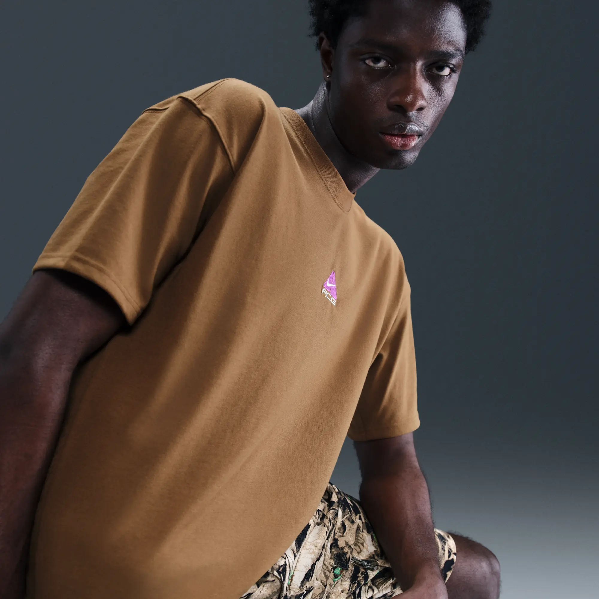 Nike ACG Men's T-Shirt - Brown - Recycled Polyester/Organic Cotton