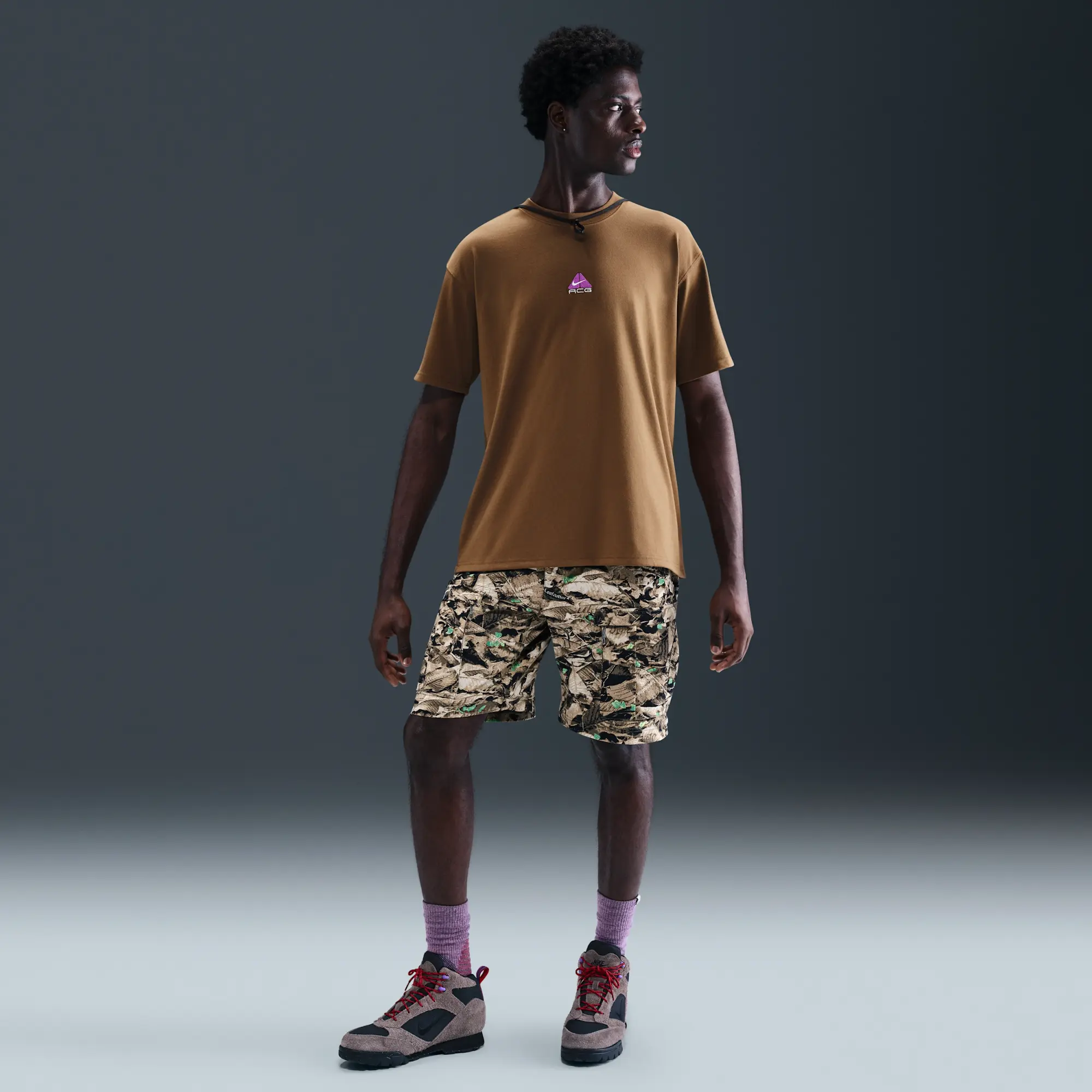 Nike ACG Men's T-Shirt - Brown - Recycled Polyester/Organic Cotton