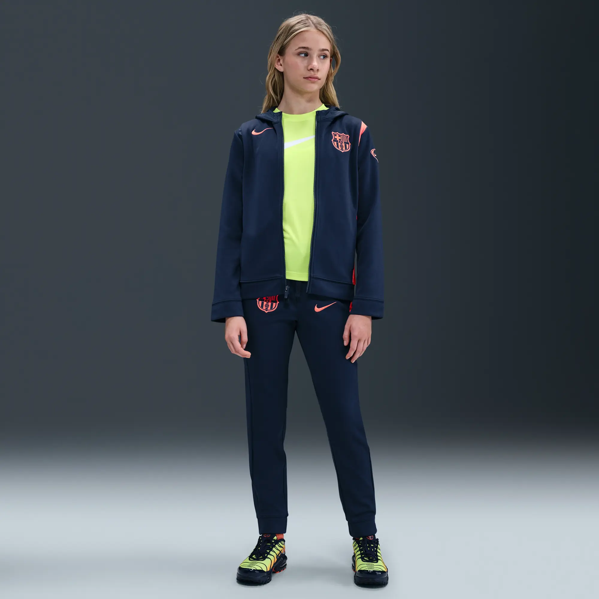 F.C. Barcelona Third Older Kids' Nike Total 90 Football Woven Tracksuit - Blue - Polyester