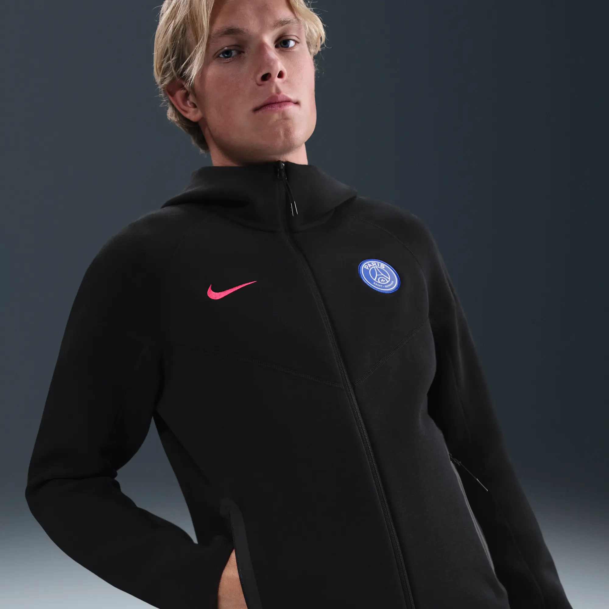 Paris Saint-Germain Tech Windrunner Nike Total 90 Football Fleece Hoodie - Black - Sustainable Materials
