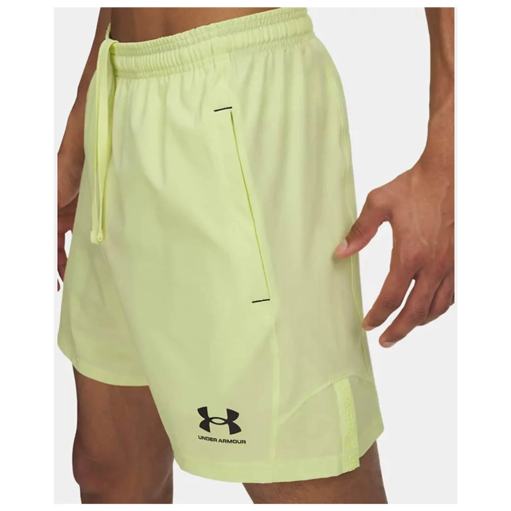 Under Armour  Challenger Pro Woven Men's 6 Shorts Sonic Yellow / Black L