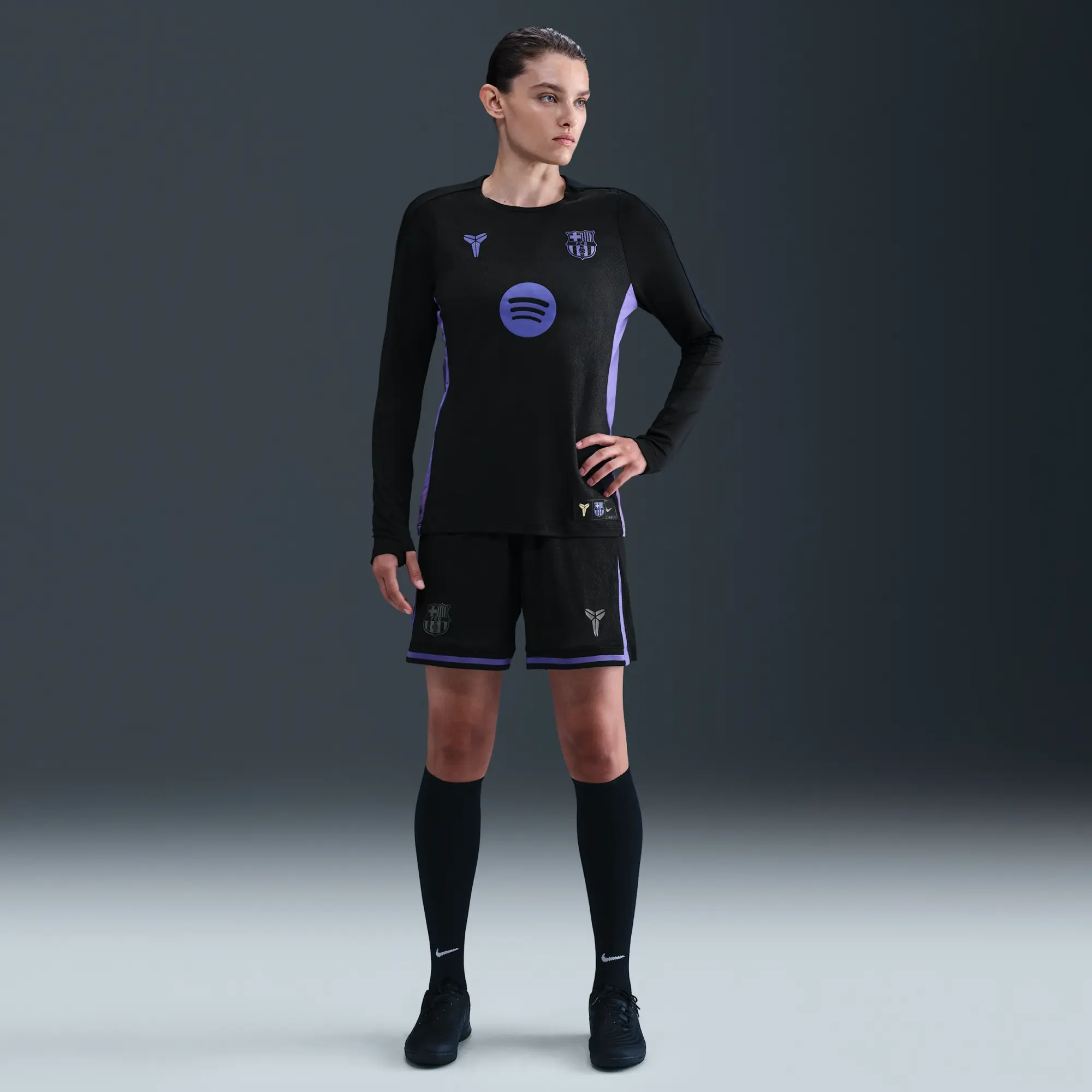 F.C. Barcelona Strike Away Women's Kobe Dri-FIT Football Pre-Match Crew-Neck Top - Black - Polyester/Elastane