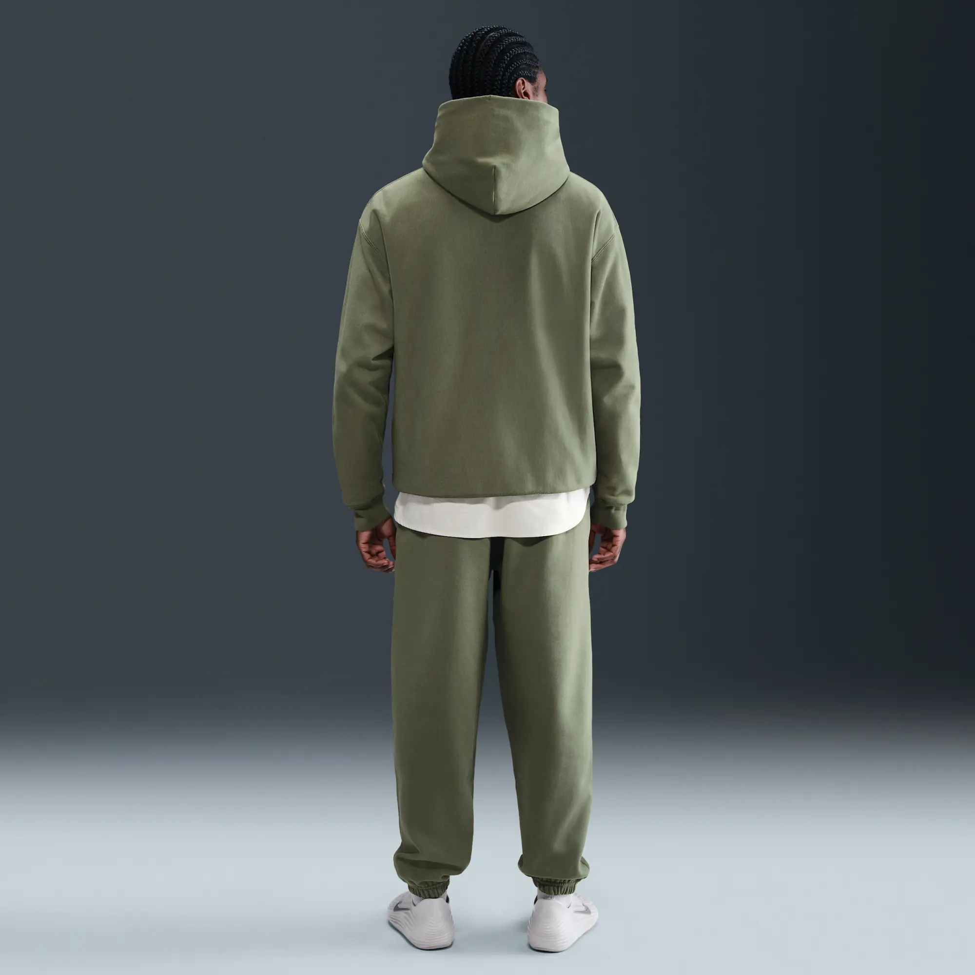 Nike Solo Swoosh Men's Cuffed Fleece Trousers - Green - Cotton/Polyester
