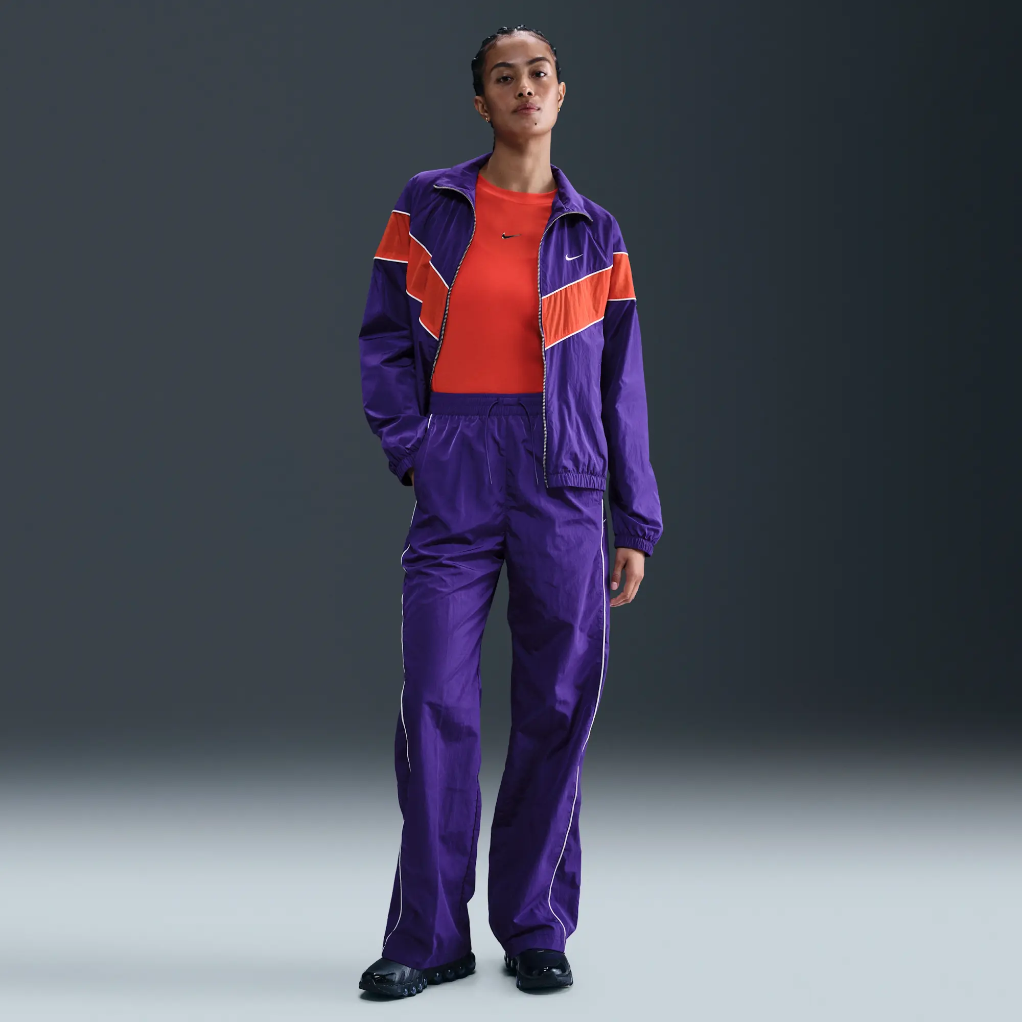 Nike Windrunner Women's Loose UV Woven Full-Zip Jacket - Purple - Nylon