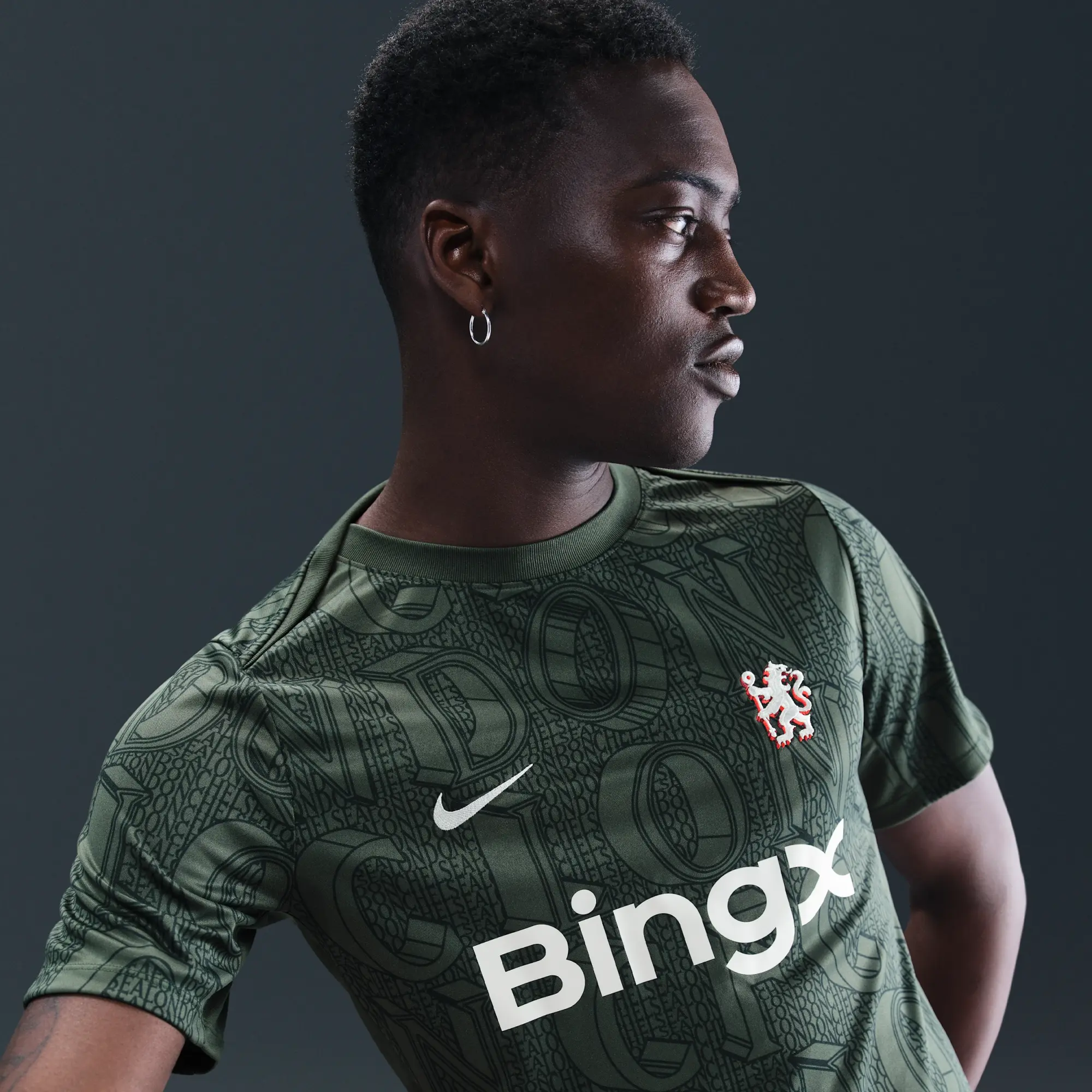 Chelsea F.C. Academy Pro Men's Nike Dri-FIT Football Pre-Match Top - Green - Polyester