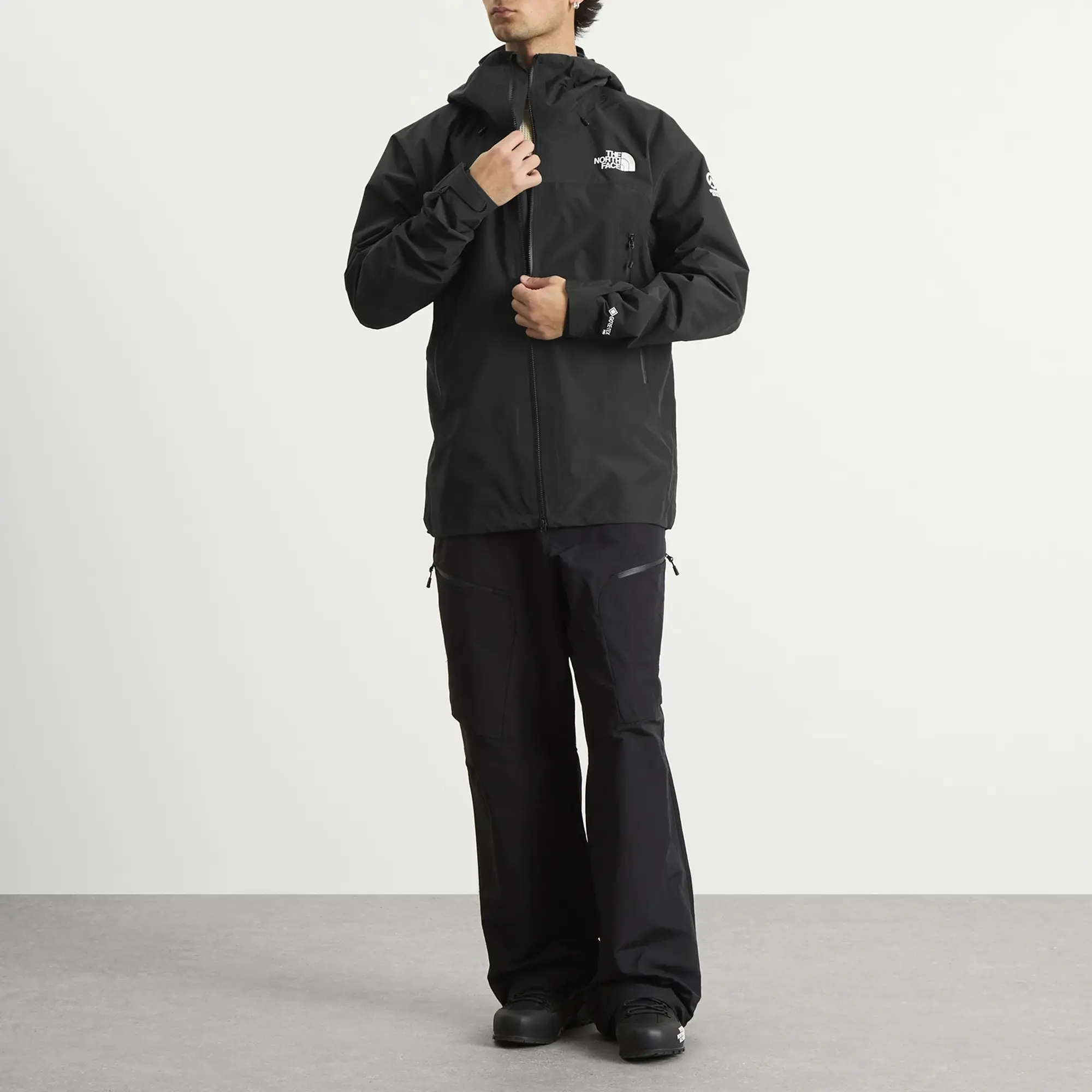 The North Face Men's Summit Series Cayesh Gore-Tex Pro Jacket Tnf Black