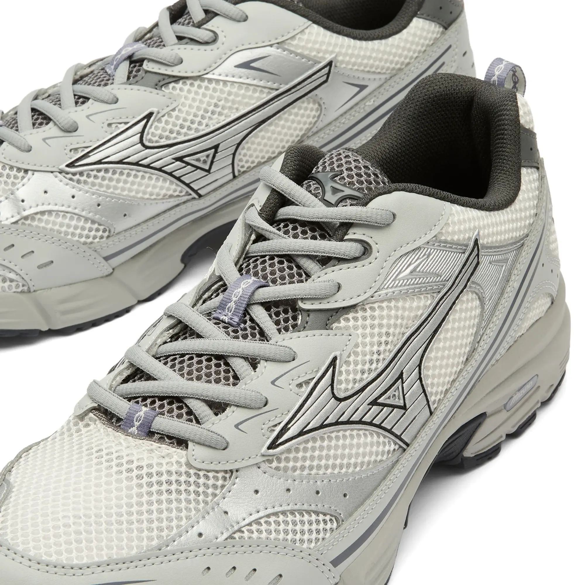 Mizuno MXR SPORT Sneaker Nimbus Cloud& Silver