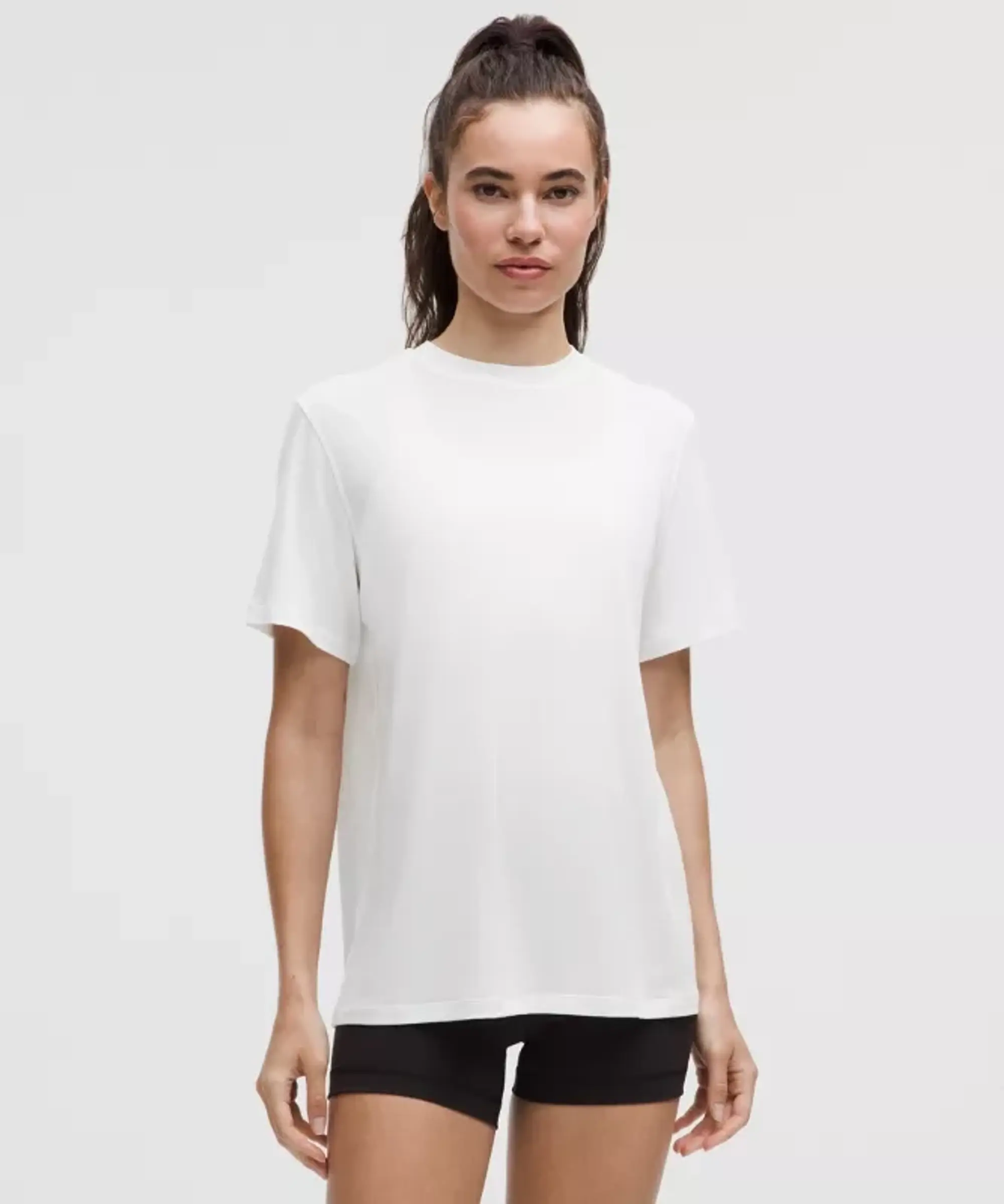 lululemon – Women's Jersey Training Short-Sleeve Shirt – Color White – Size 12