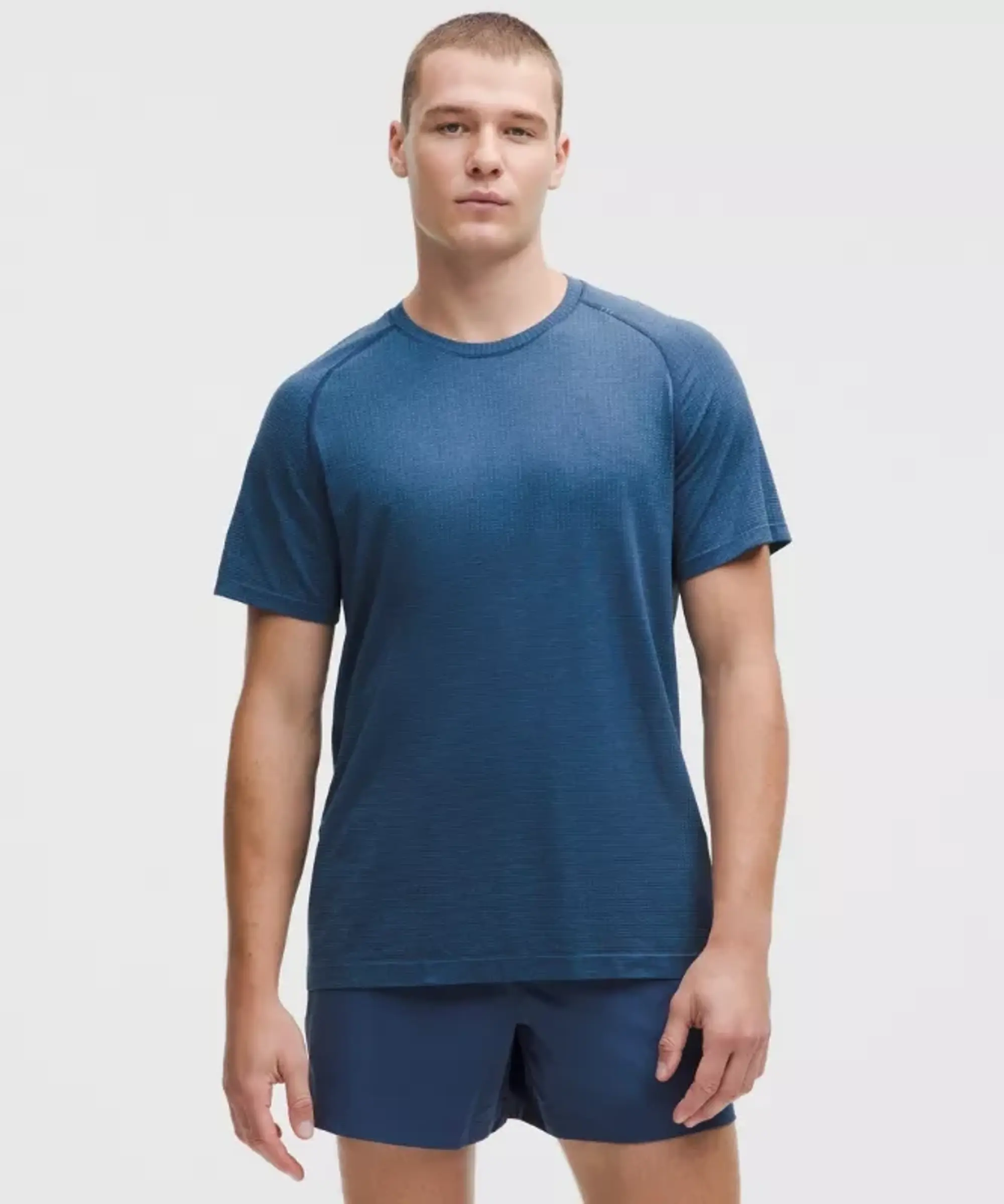lululemon – Men's Metal Vent Tech Short-Sleeve Shirt – Color Blue – Size XL
