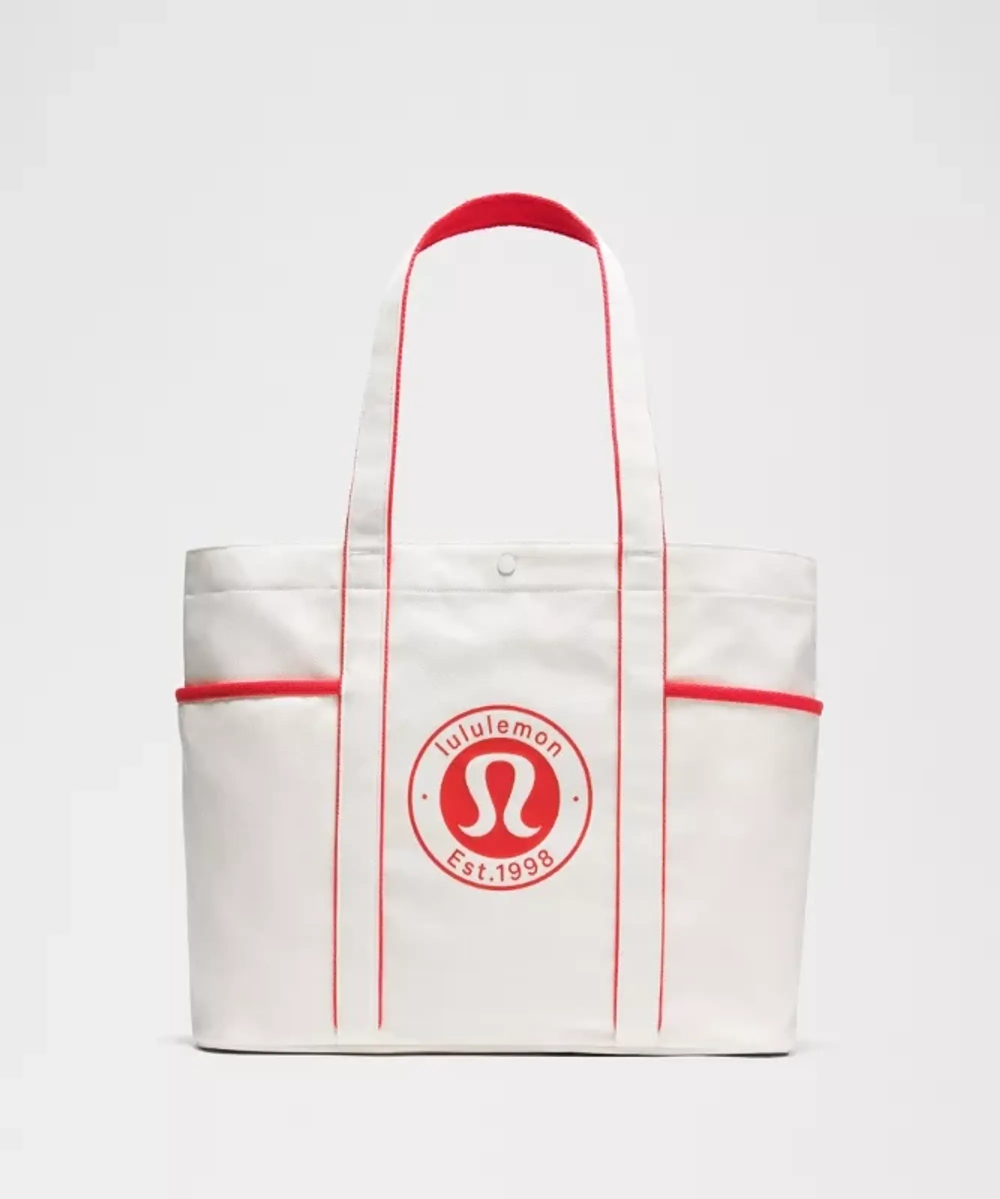 lululemon – Daily Multi-Pocket Canvas Tote Bag 20L Logo – Color Red/White