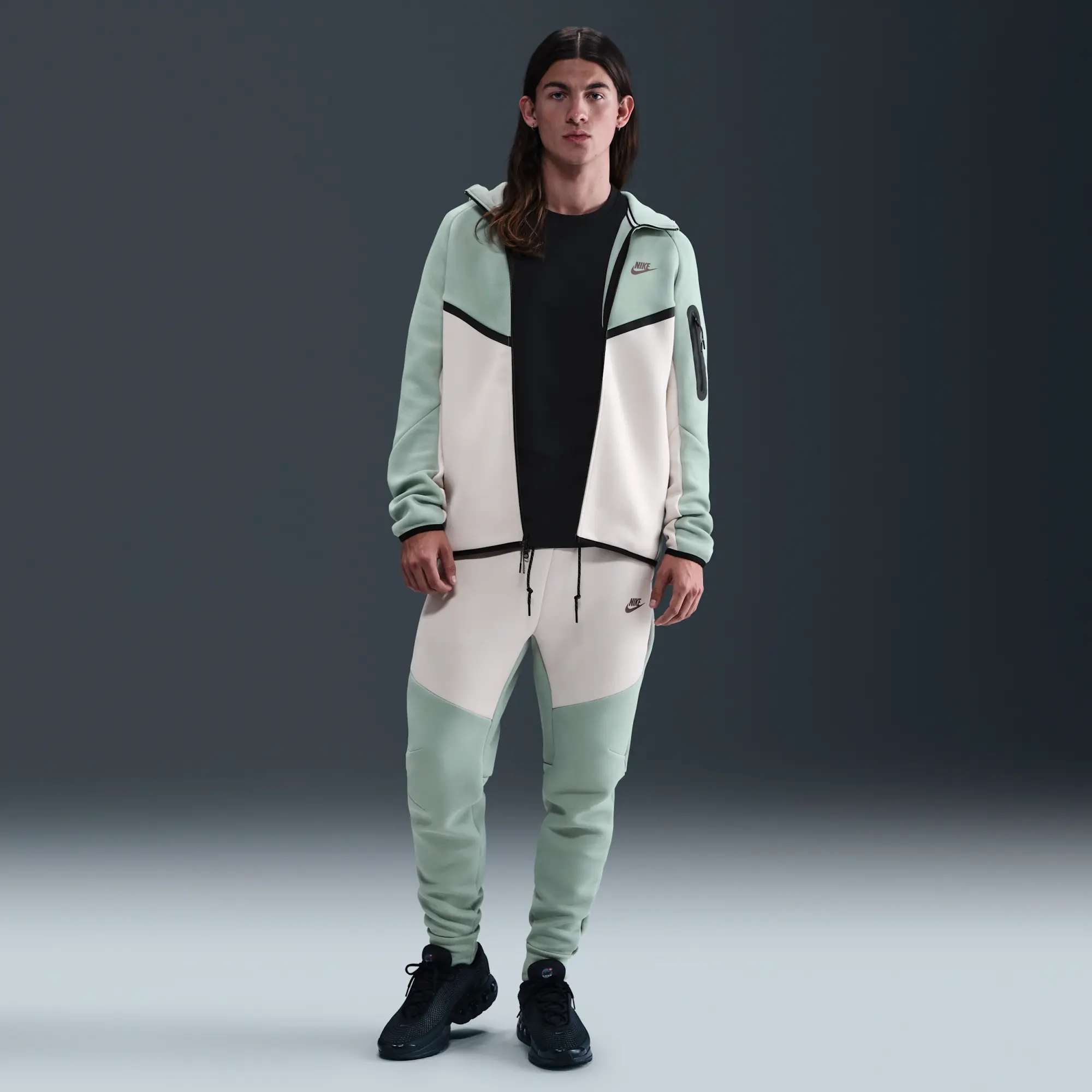 Nike Tech Men's Fleece Windrunner Full-Zip Jacket - Grey - Cotton/Polyester