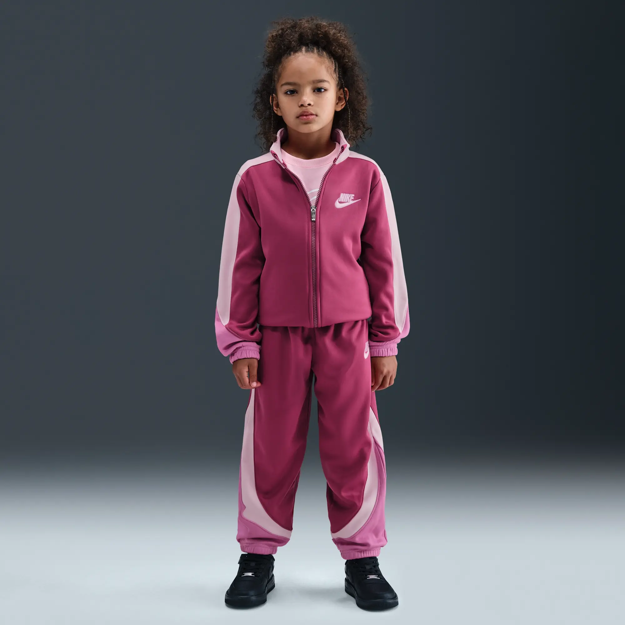 Nike Younger Kids' Two-Piece Propus Colour-Blocked Set - Purple
