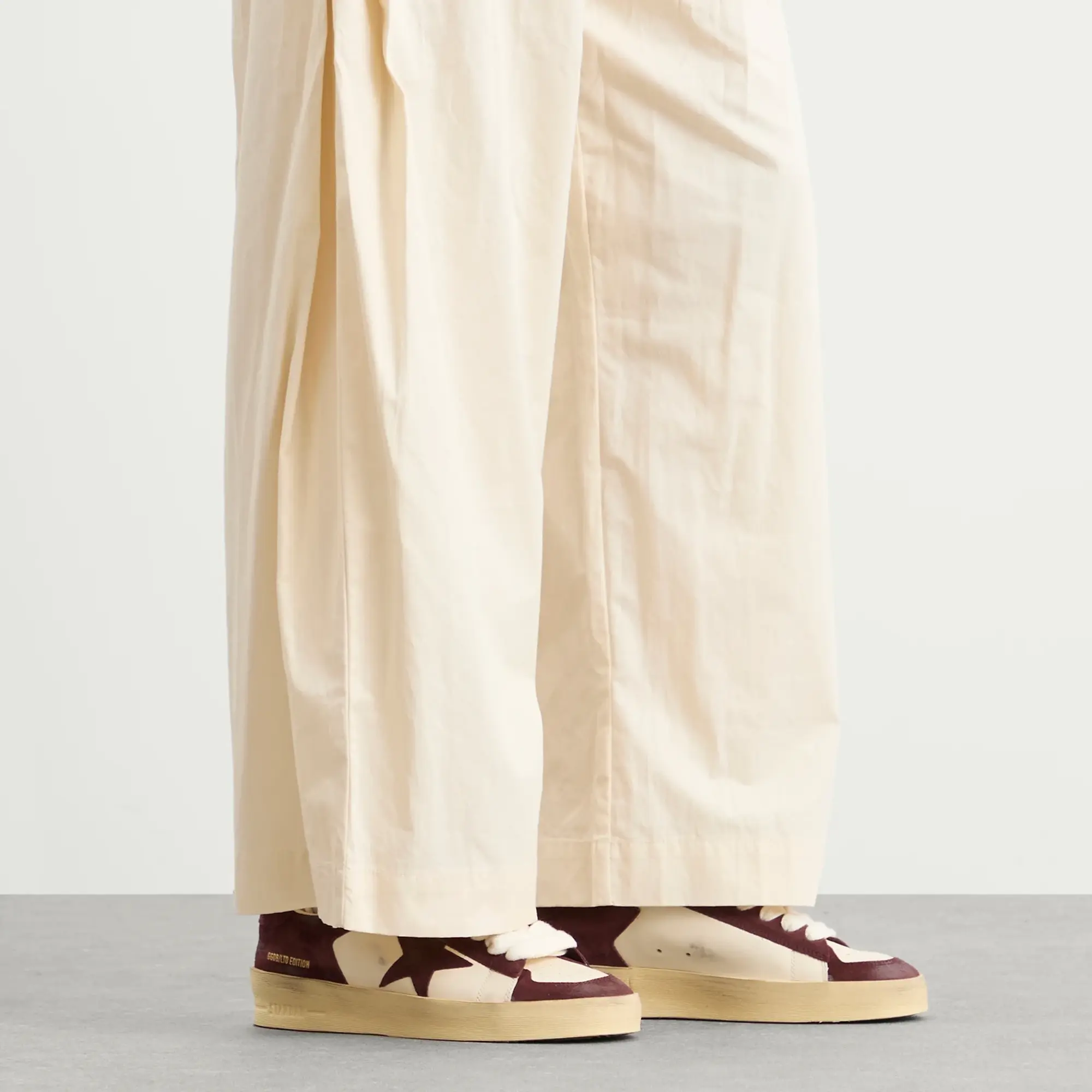 Golden Goose Women's Stardan Sneaker Bordeaux/Cream