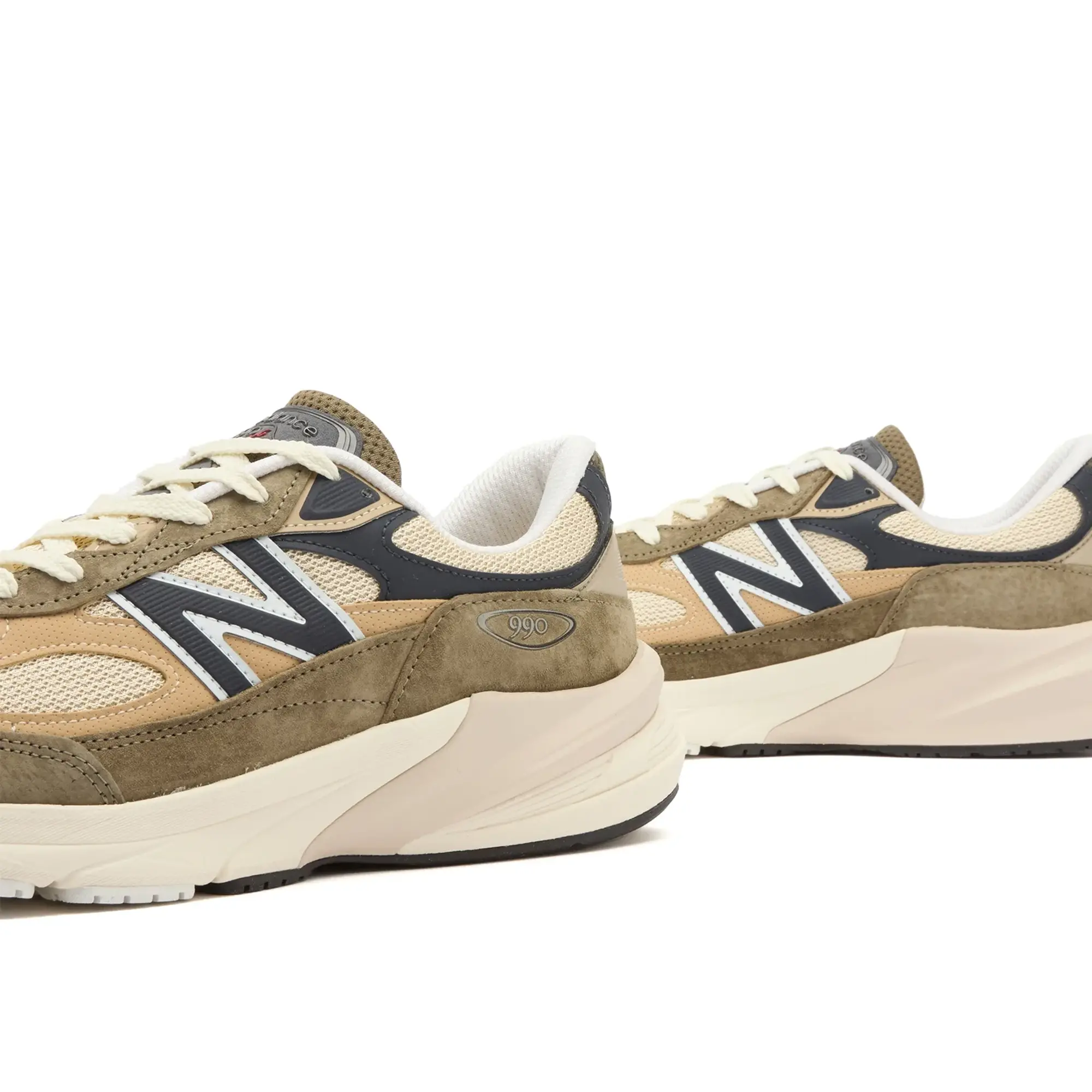New Balance Unisex Made in USA 990v6 Suede/Mesh