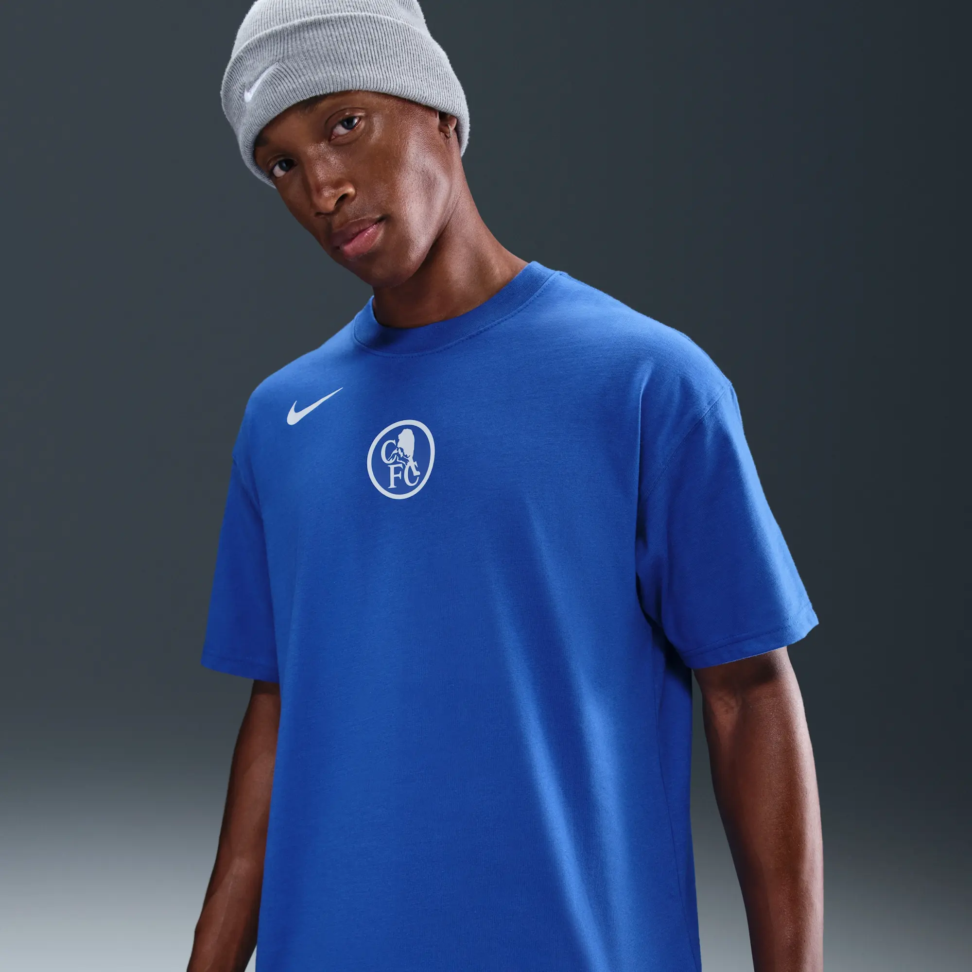 Chelsea F.C. Men's Nike Total 90 Football T-Shirt - Blue