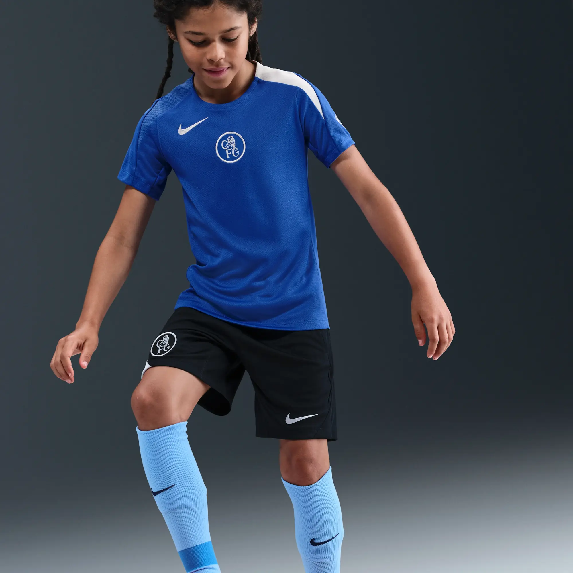 Chelsea F.C. Strike Third Nike Dri-FIT Total 90 Football Short-Sleeve Top - Blue - Sustainable Materials