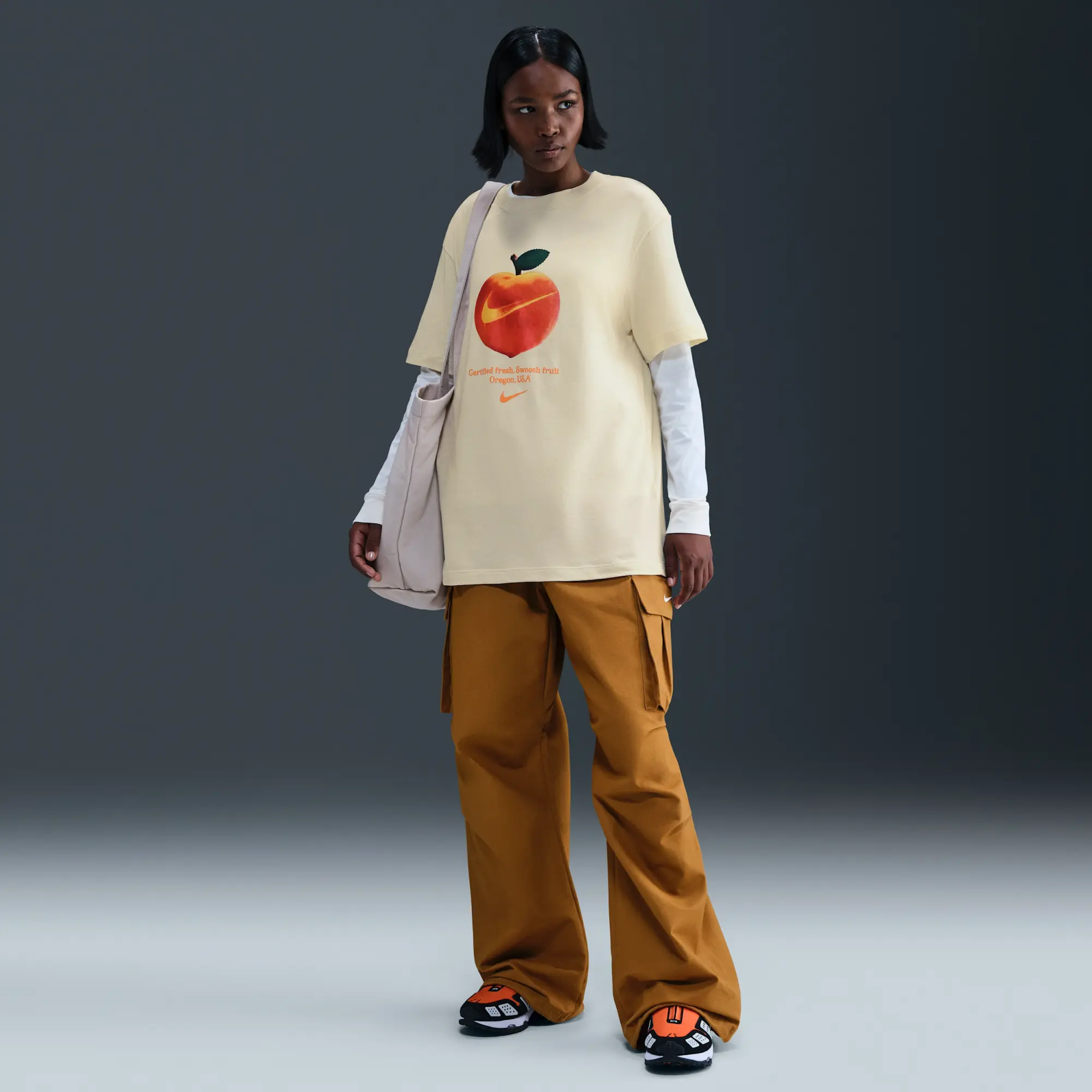 Nike Sportswear Women's T-Shirt - White - Cotton
