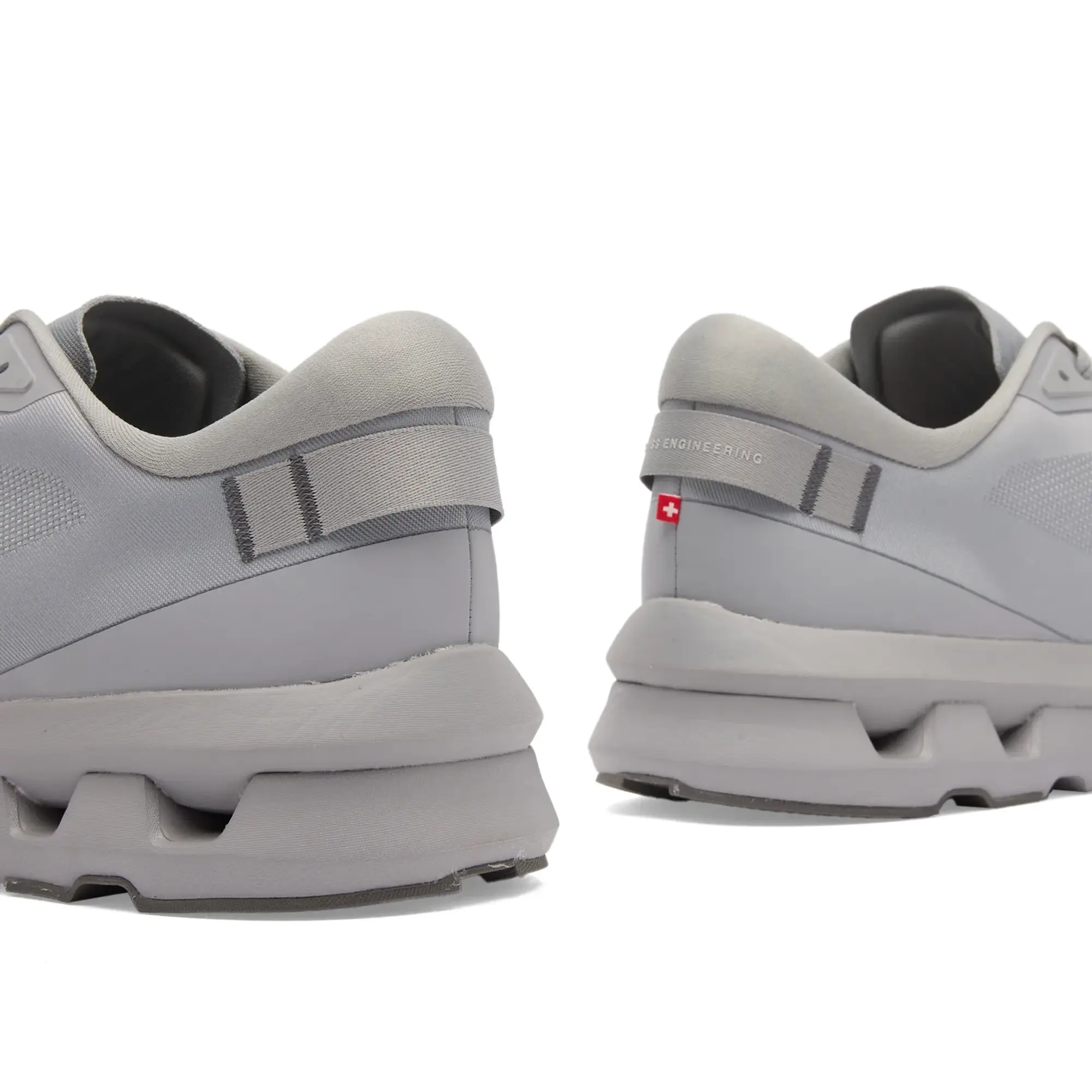 ON Men's CloudzON Men'se Sneakers Alloy / Rock