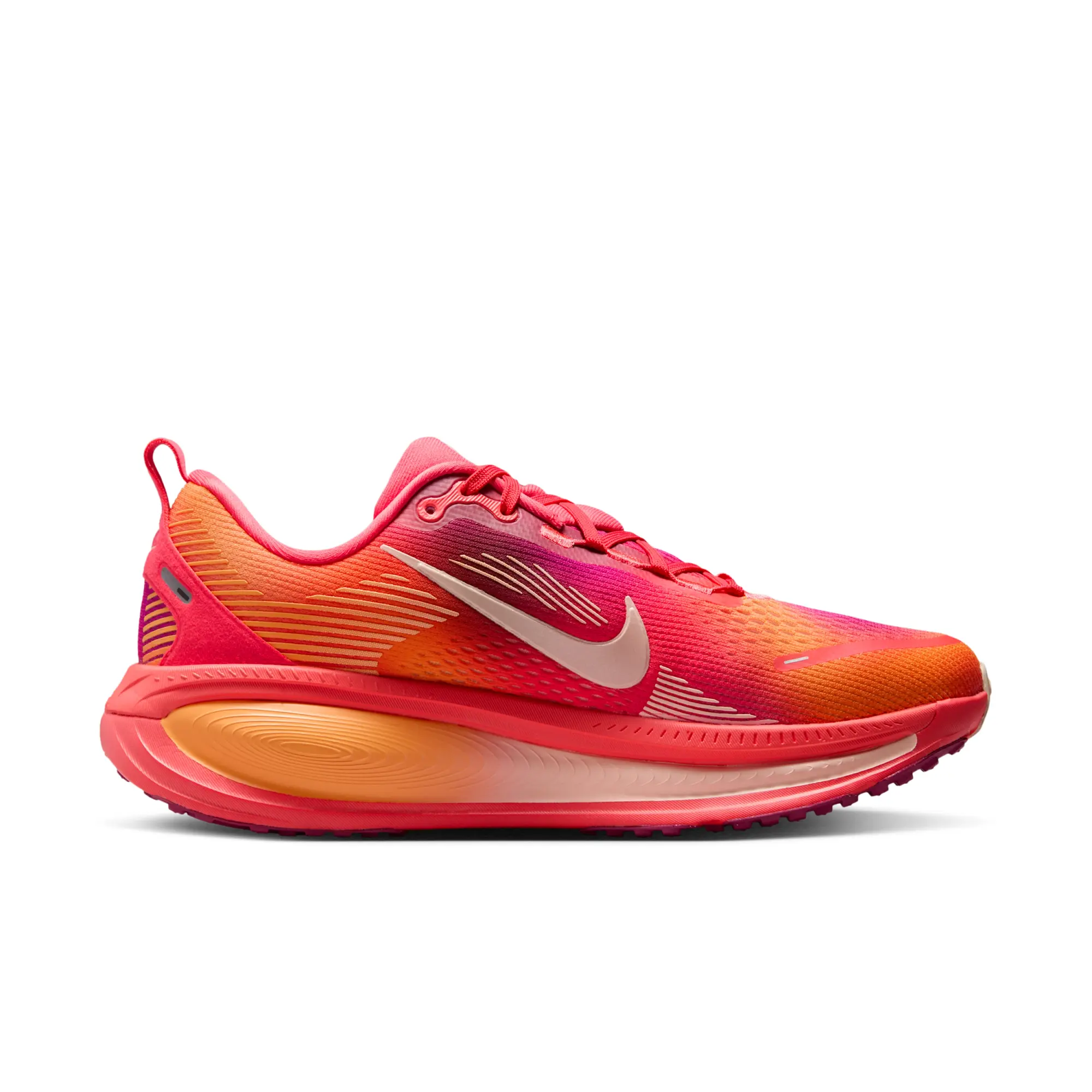 Nike Vomero 18 SE Women's Road Running Shoes - Red